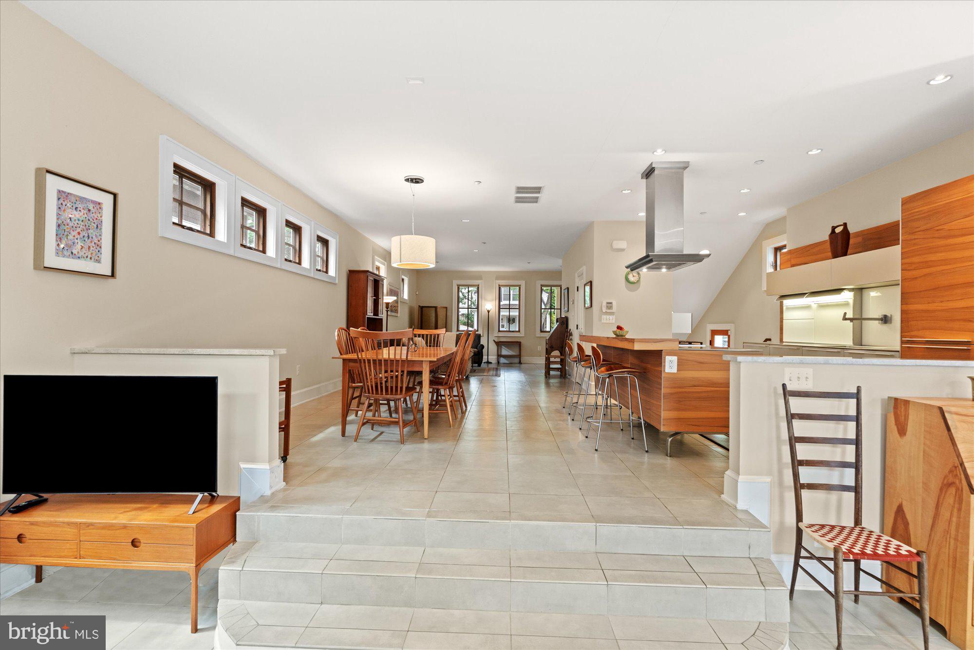 ROSEMONT - Residential