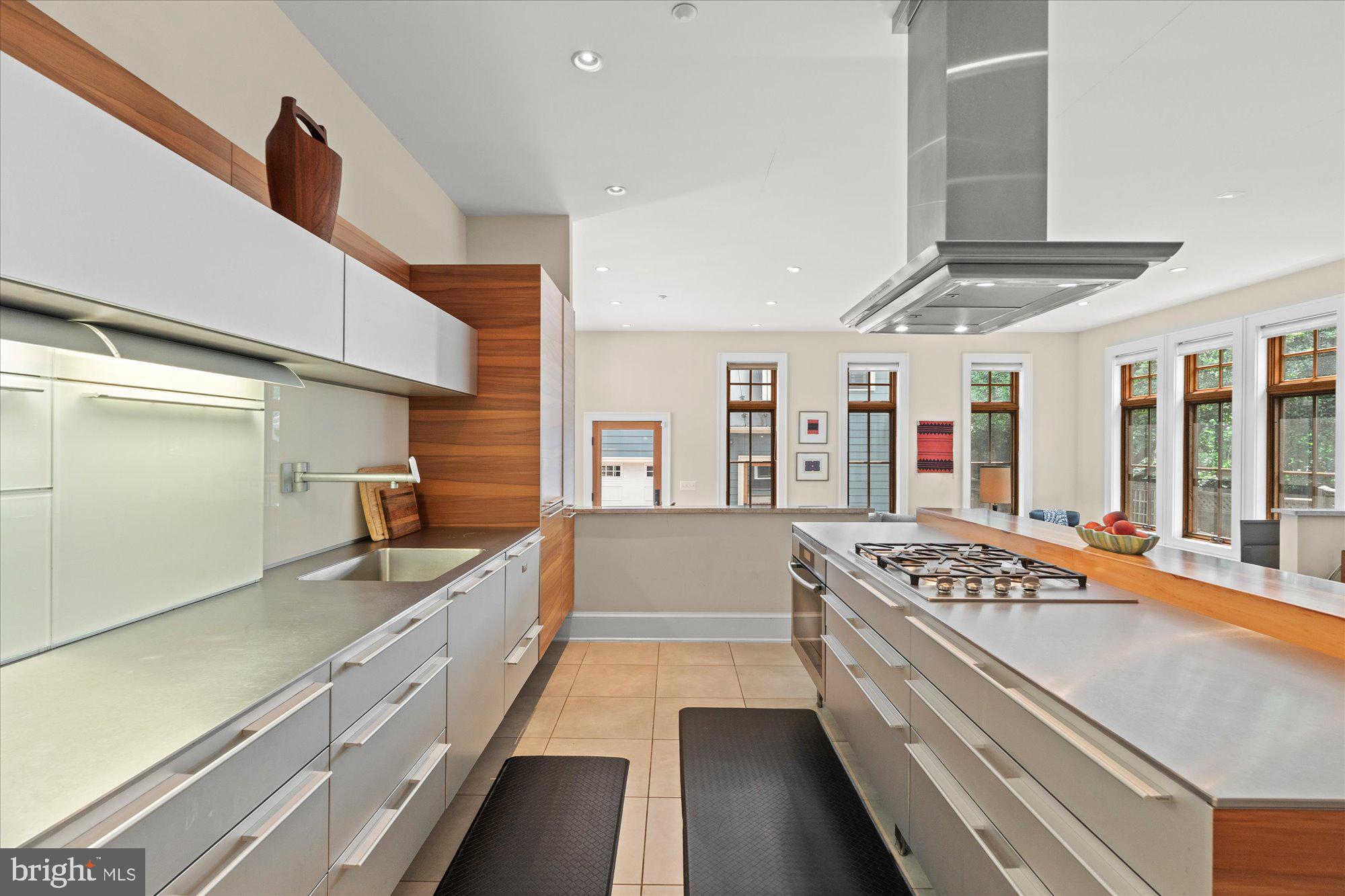 ROSEMONT - Residential