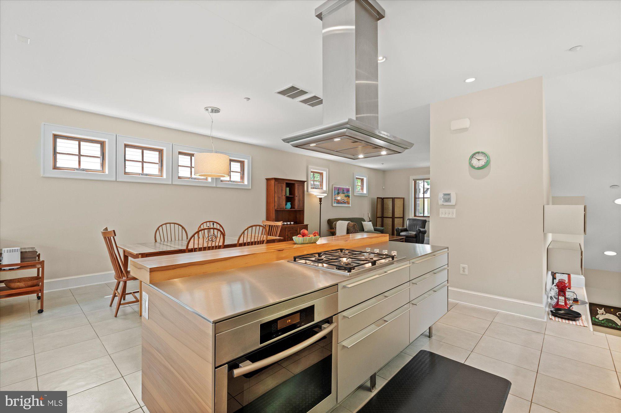 ROSEMONT - Residential