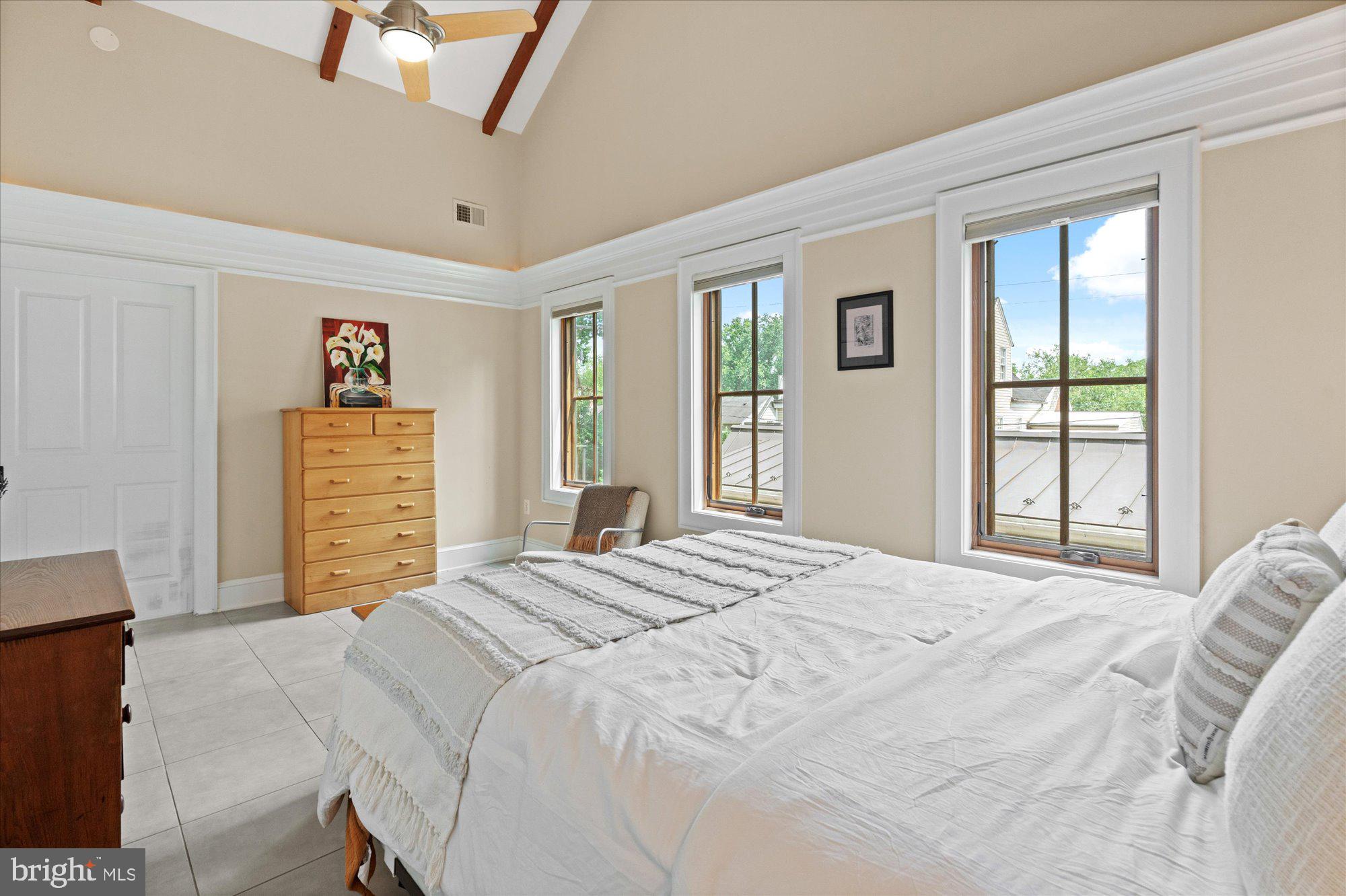 ROSEMONT - Residential