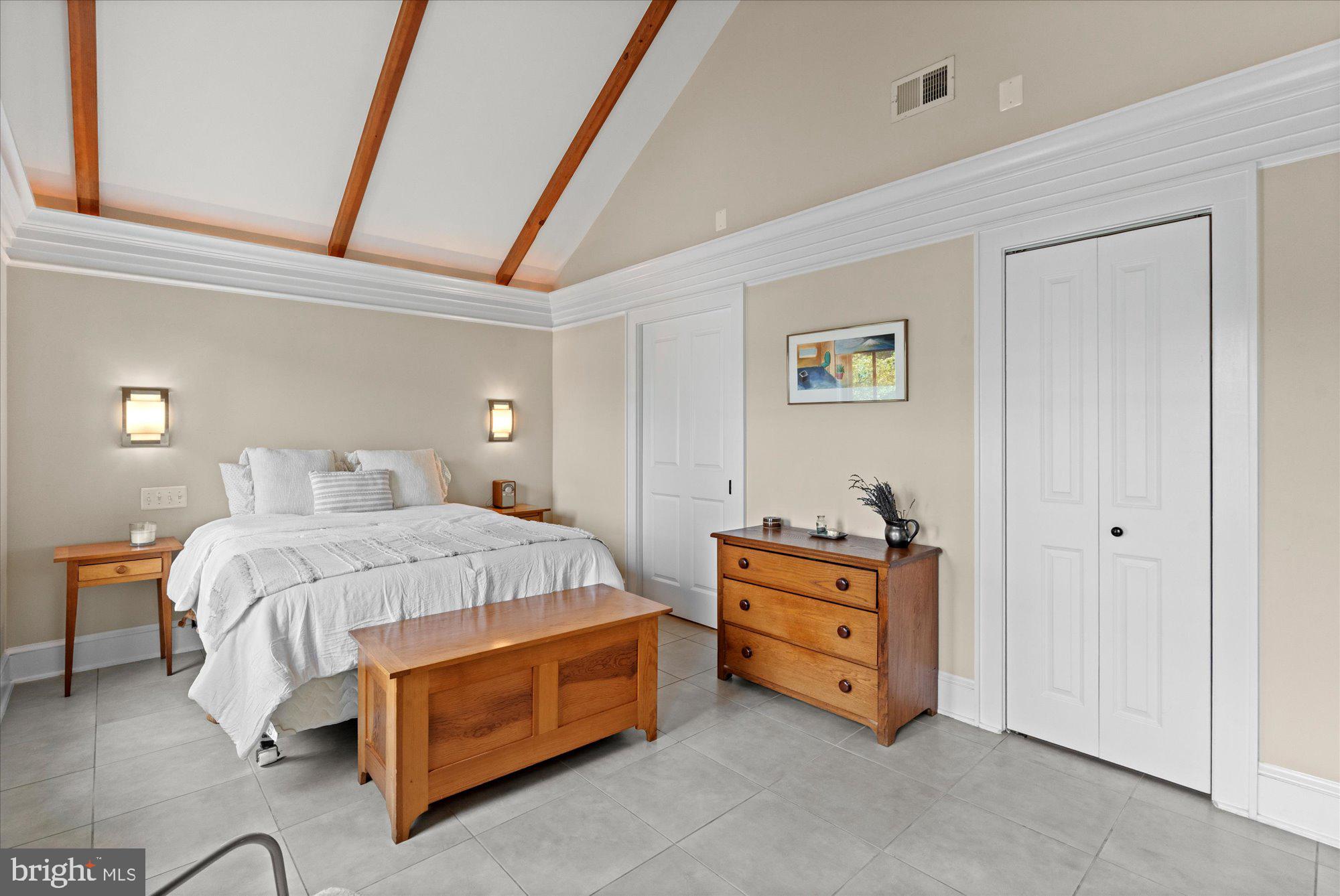 ROSEMONT - Residential