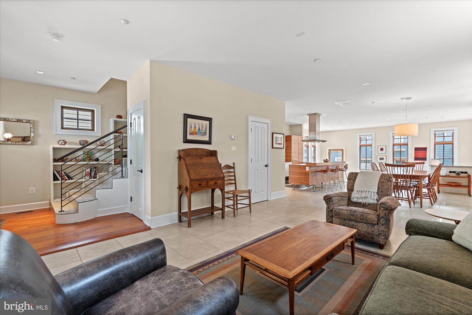 ROSEMONT - Residential