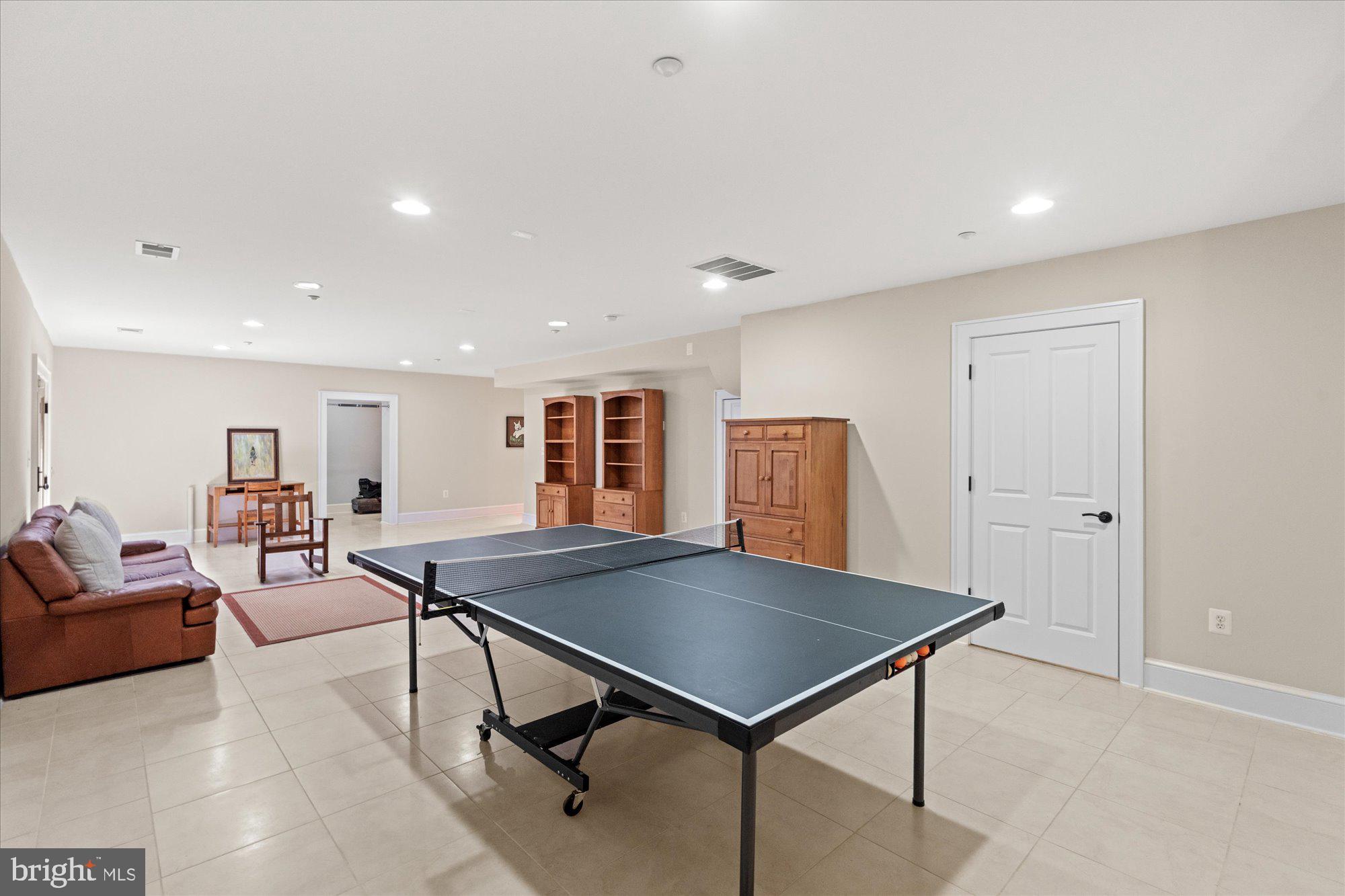 ROSEMONT - Residential