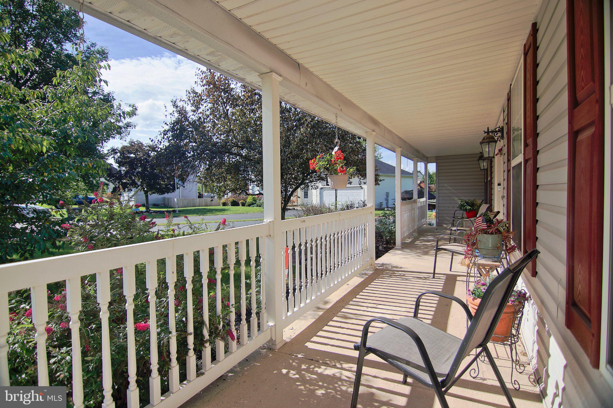 110 WILLOW LANE