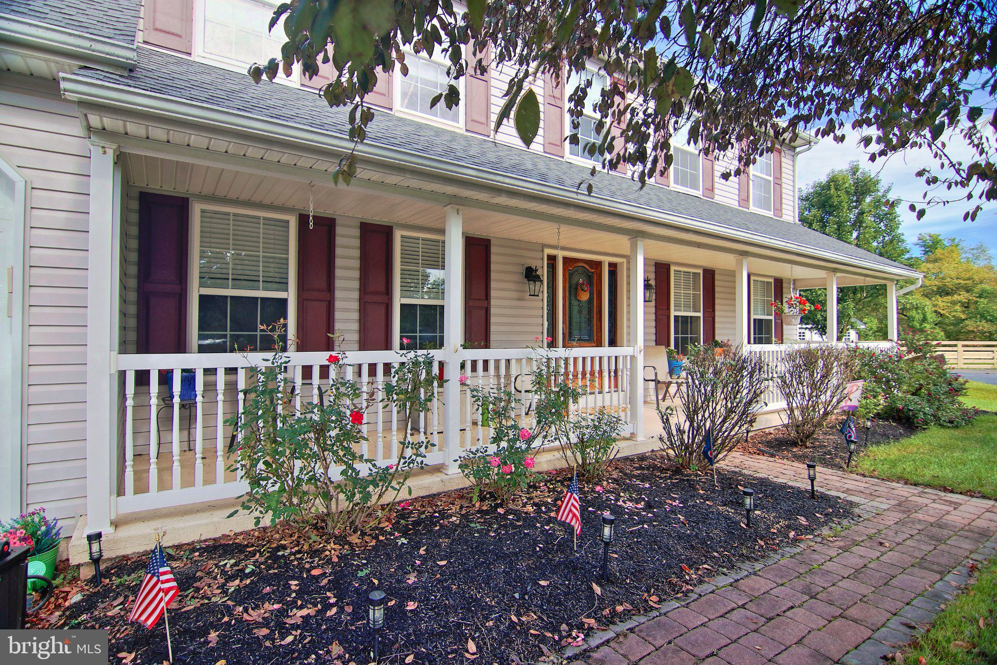 110 WILLOW LANE
