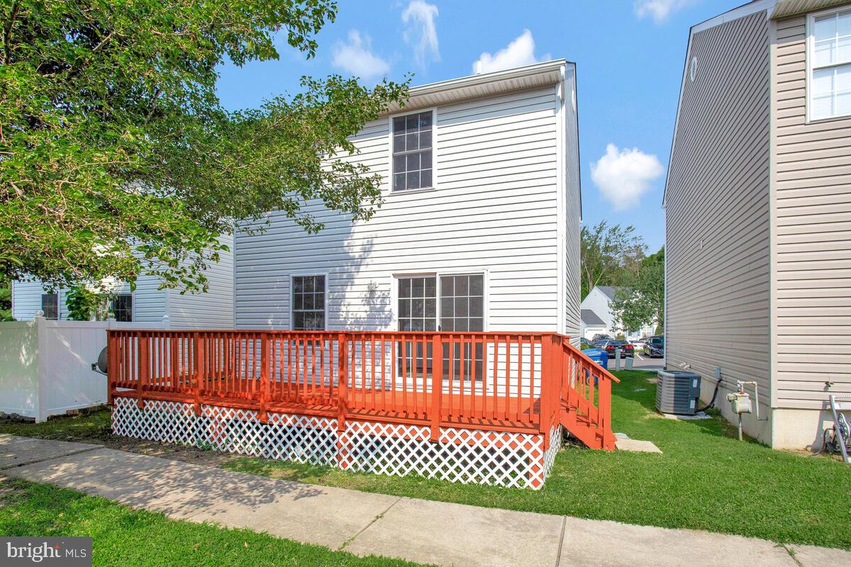 GRAY INN COURT - Residential