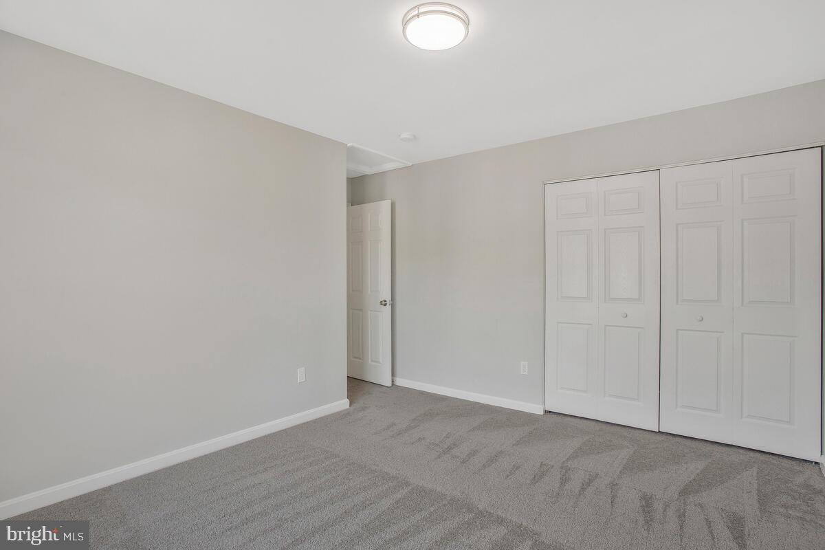 GRAY INN COURT - Residential