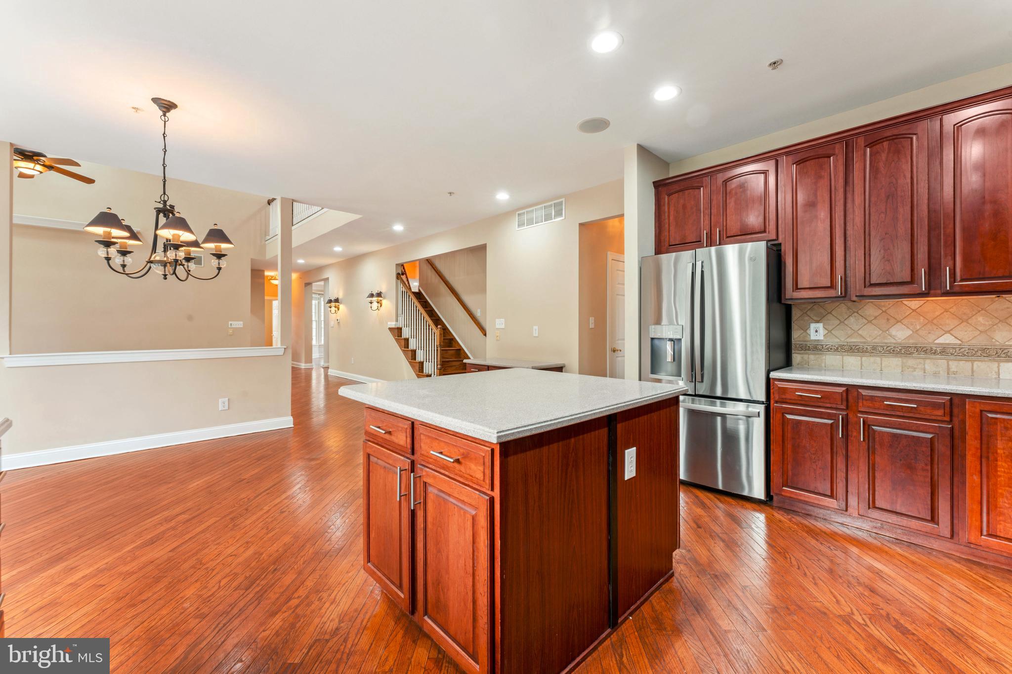 DEVONSHIRE ESTATES - Residential