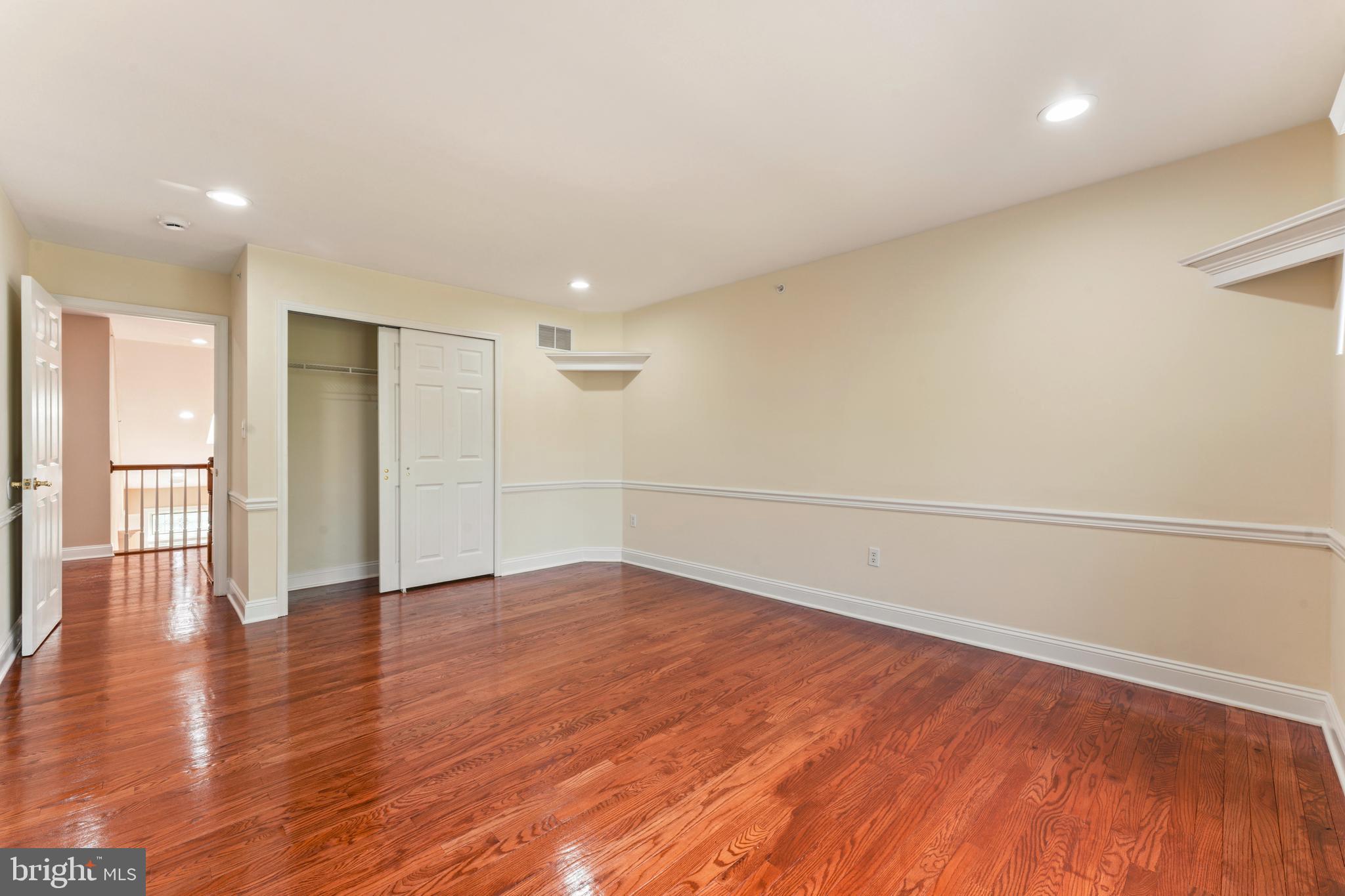 DEVONSHIRE ESTATES - Residential