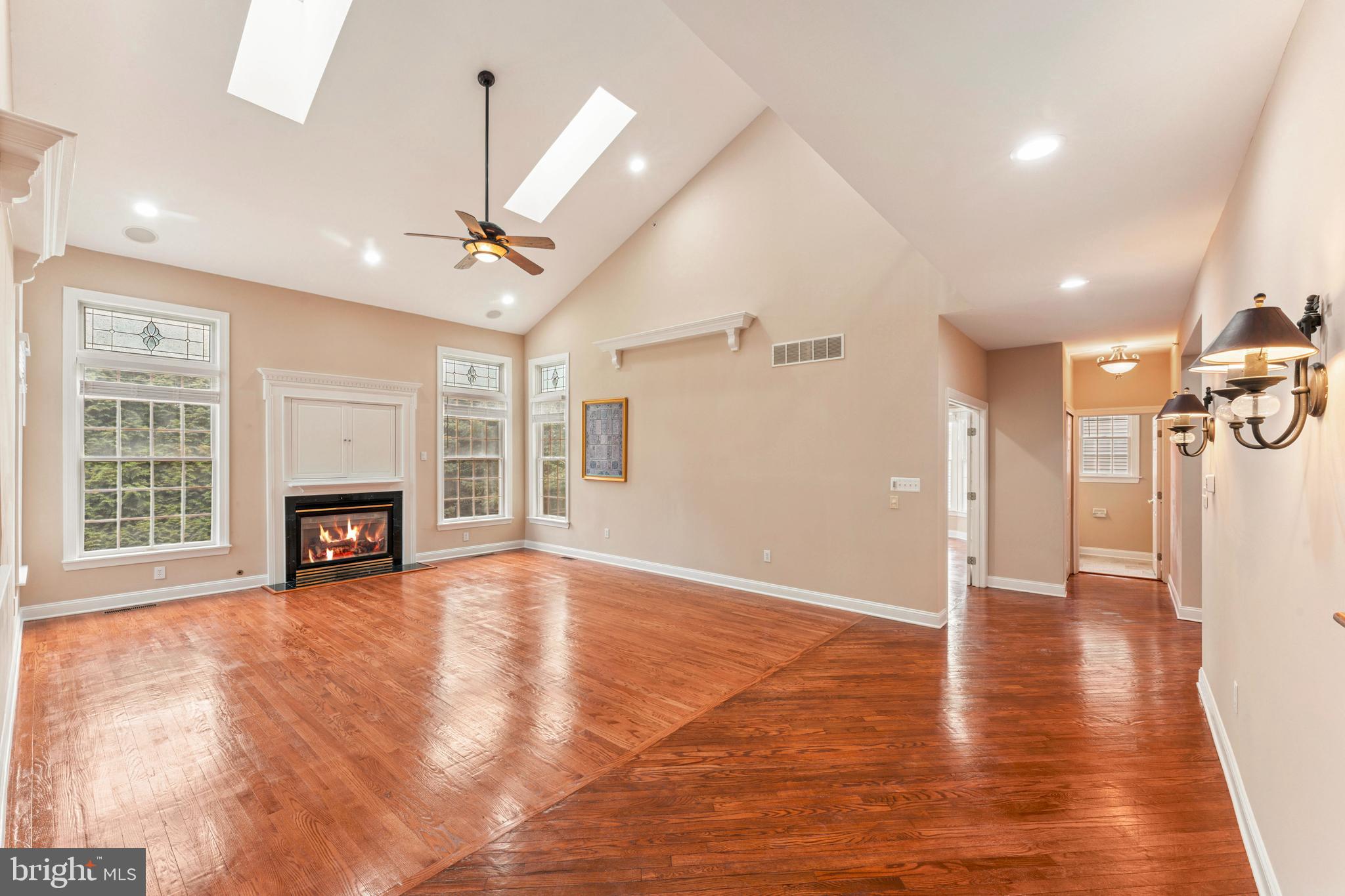 DEVONSHIRE ESTATES - Residential