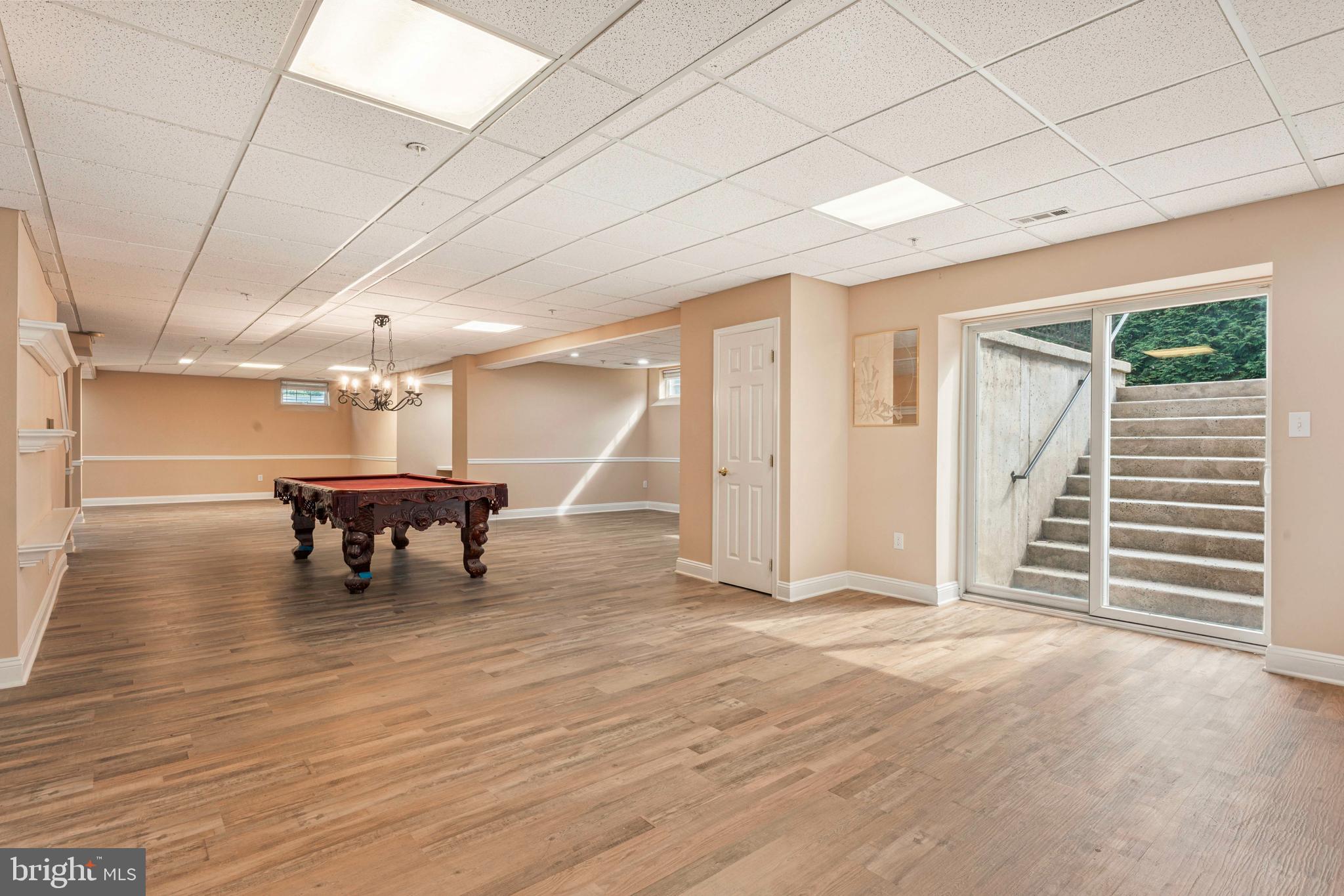 DEVONSHIRE ESTATES - Residential