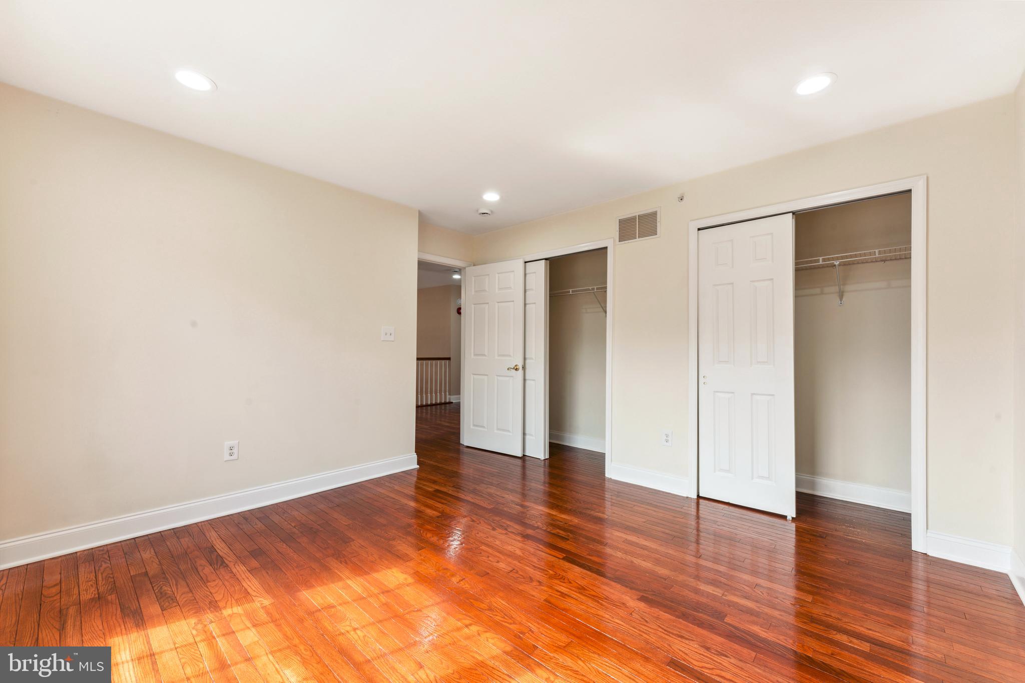 DEVONSHIRE ESTATES - Residential