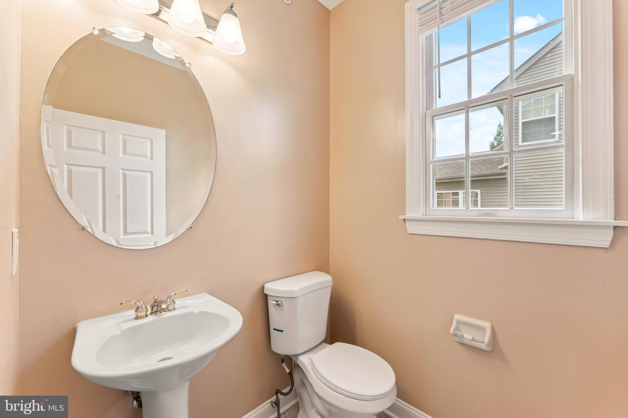 DEVONSHIRE ESTATES - Residential