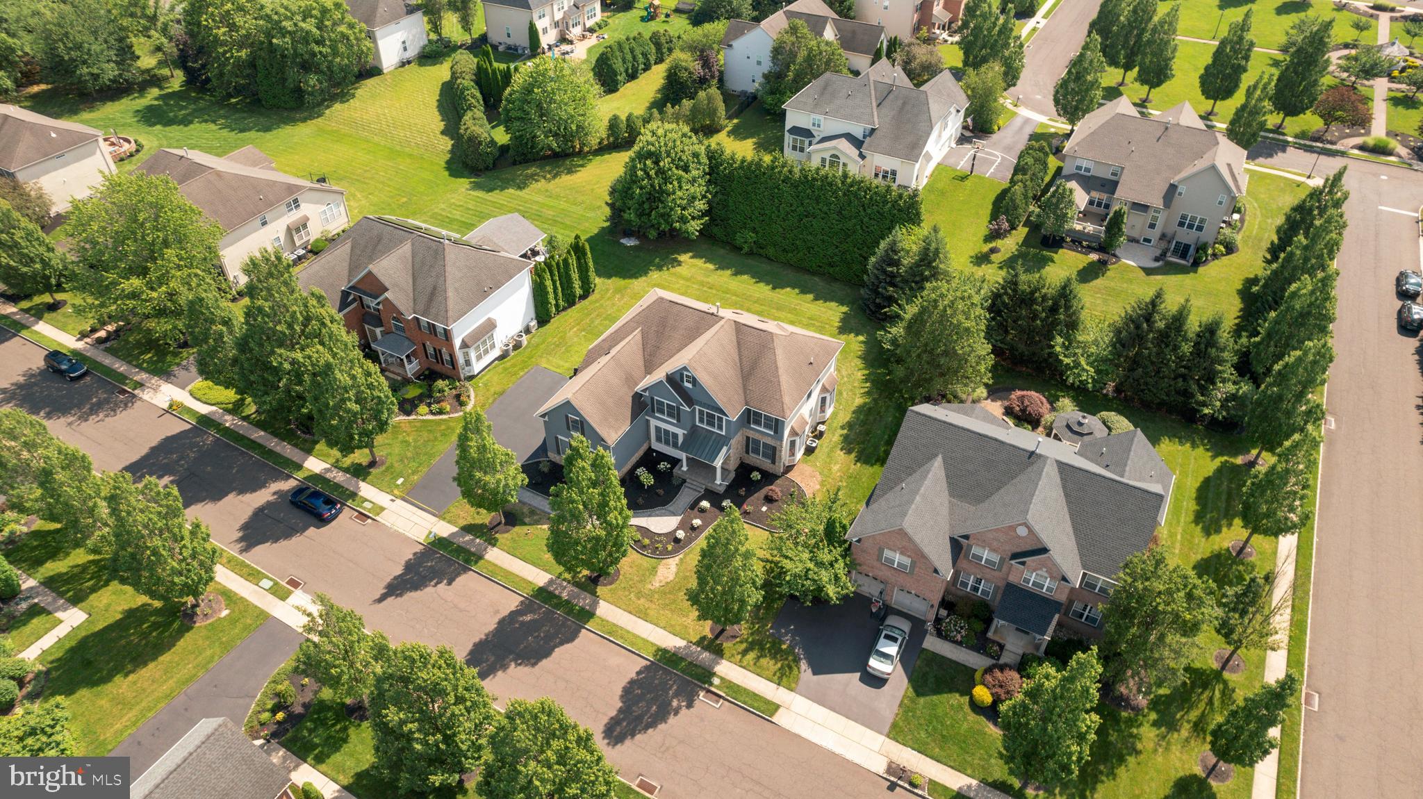 DEVONSHIRE ESTATES - Residential