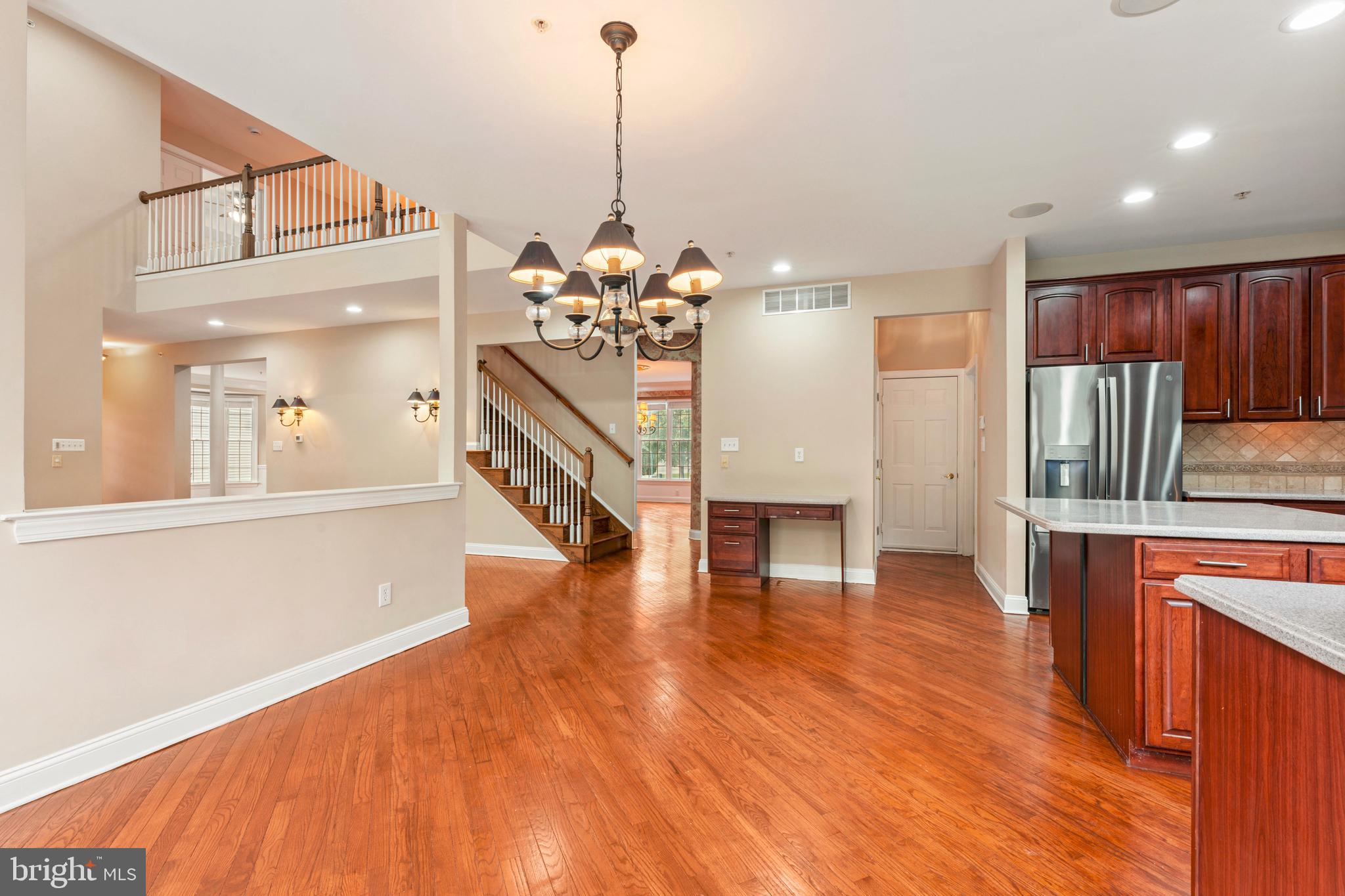 DEVONSHIRE ESTATES - Residential