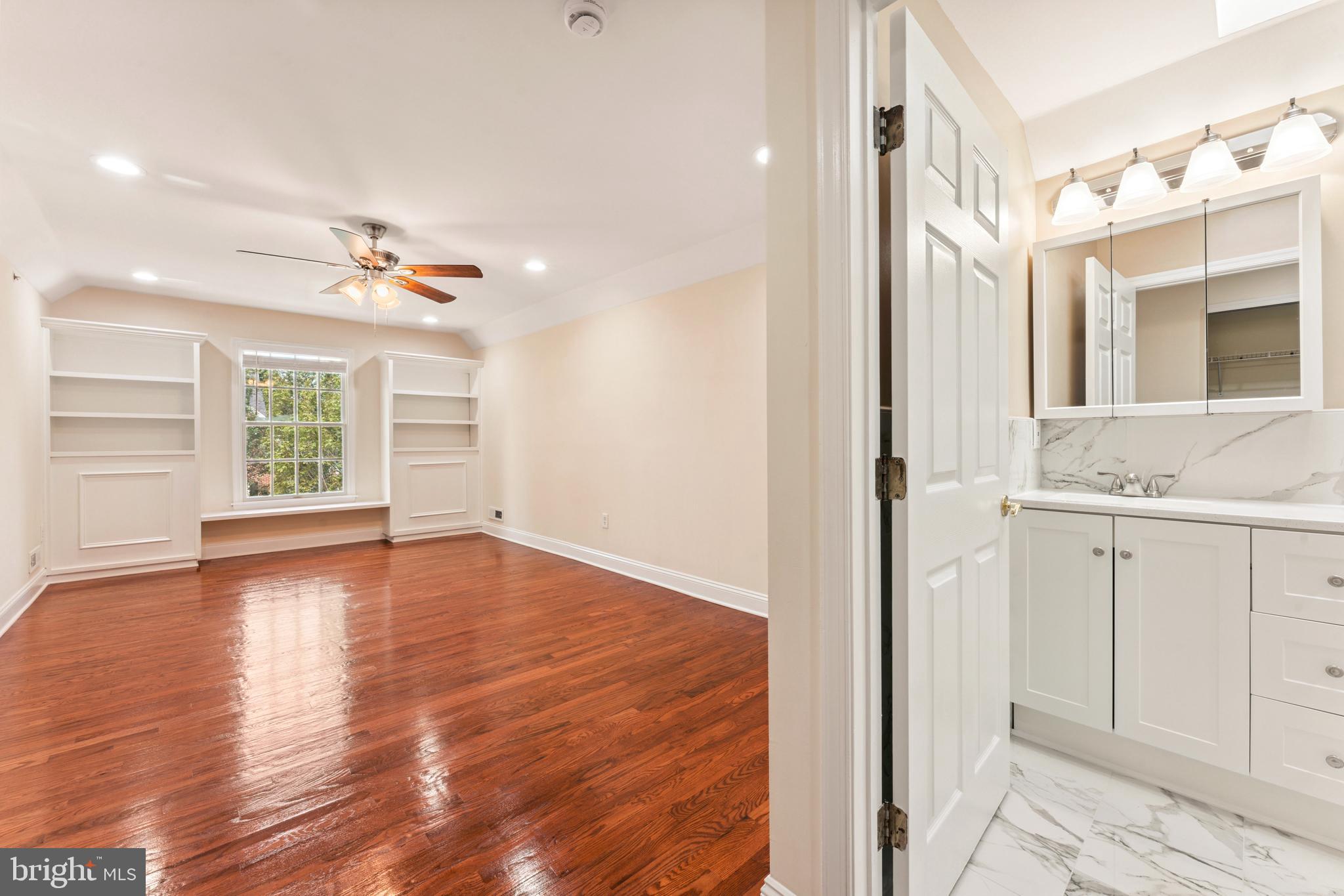 DEVONSHIRE ESTATES - Residential