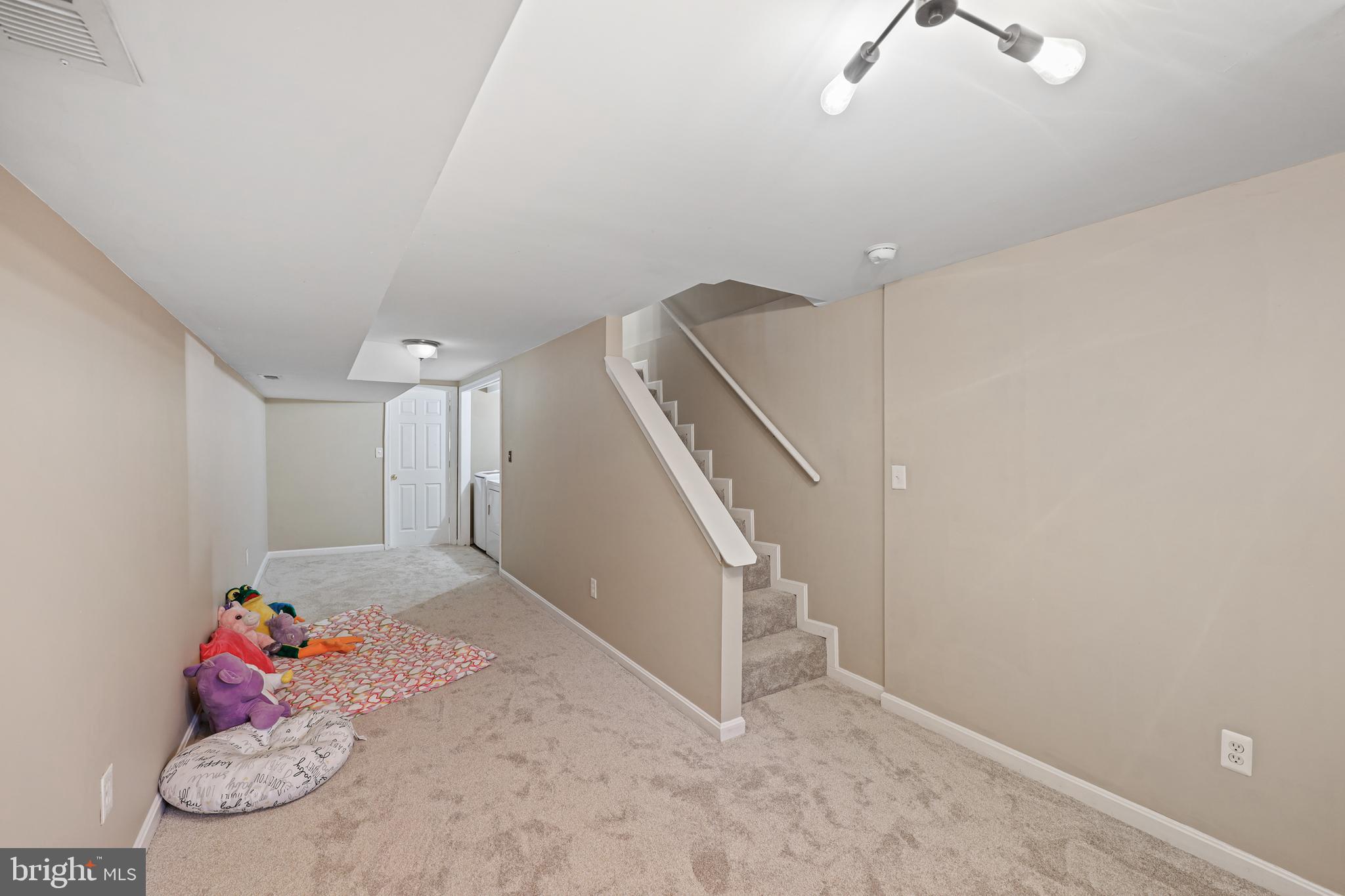 GREENMOUNT WEST - Residential