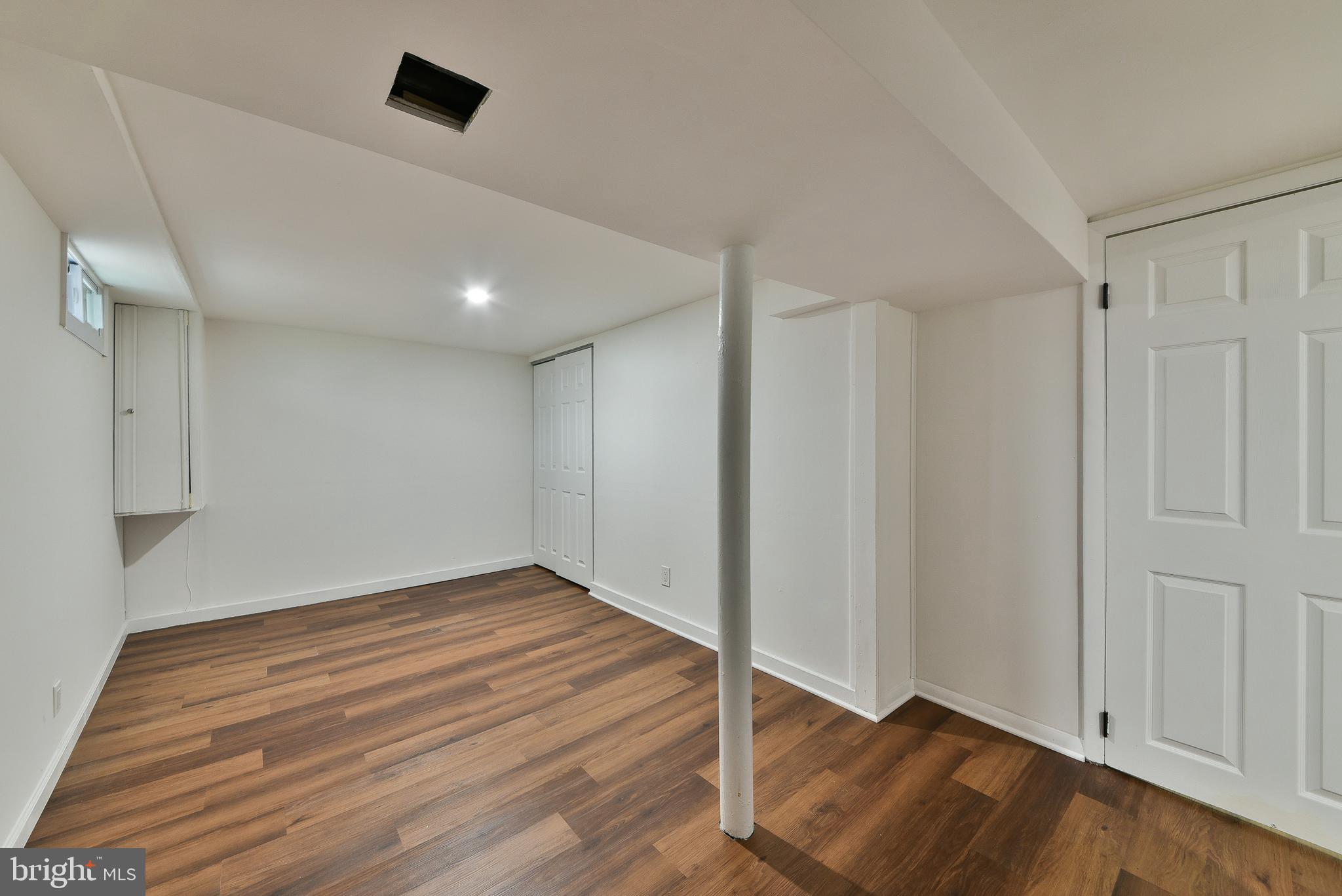 EDGEWATER ESTATES - Residential