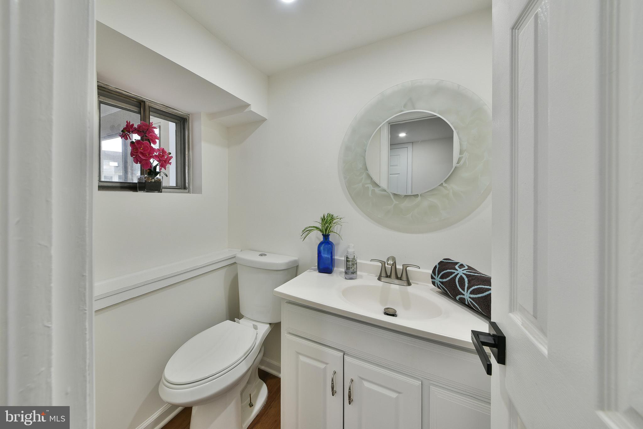 EDGEWATER ESTATES - Residential