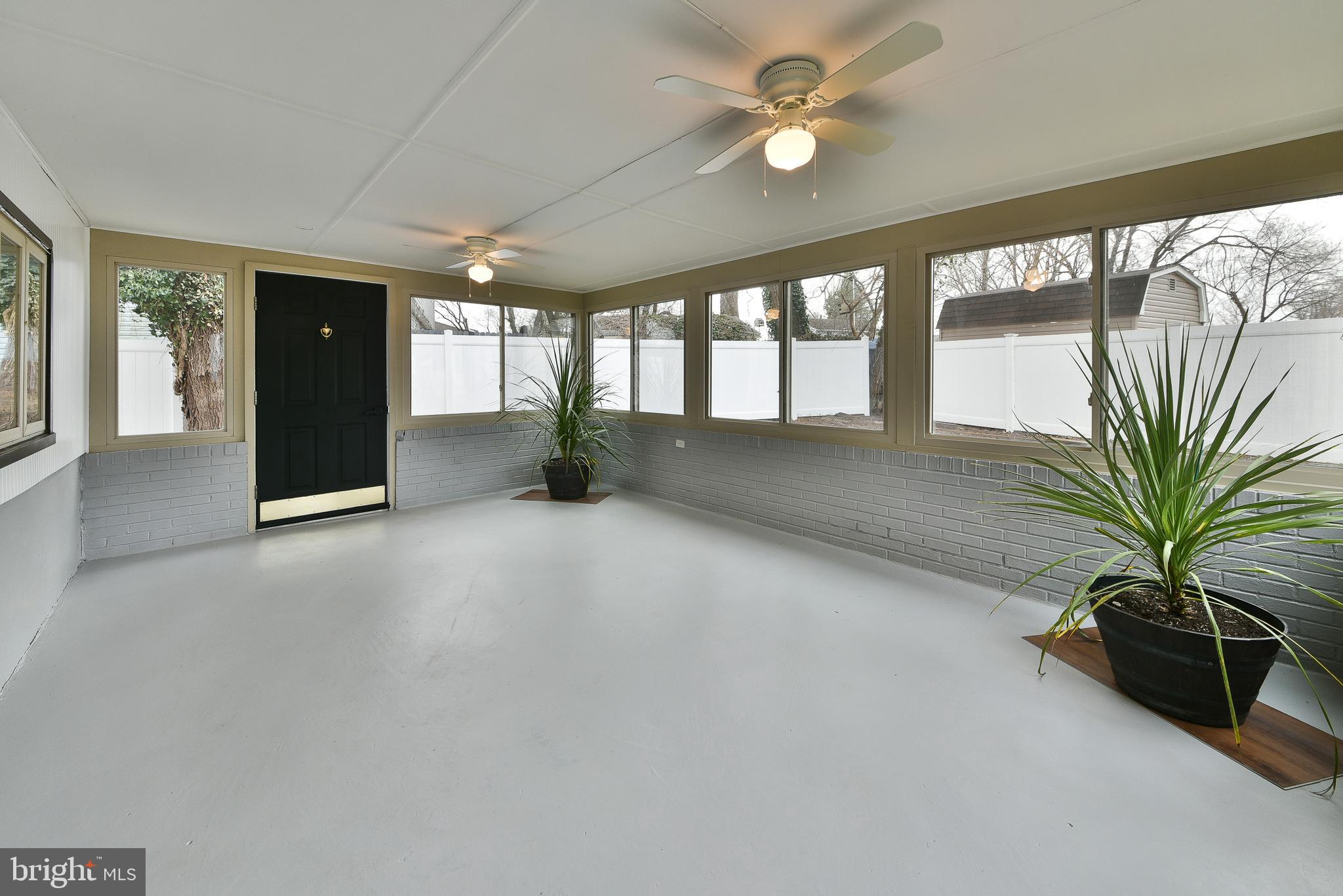 EDGEWATER ESTATES - Residential