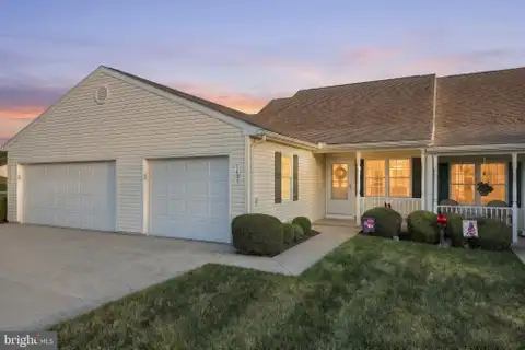 MLS: PAYK2108626