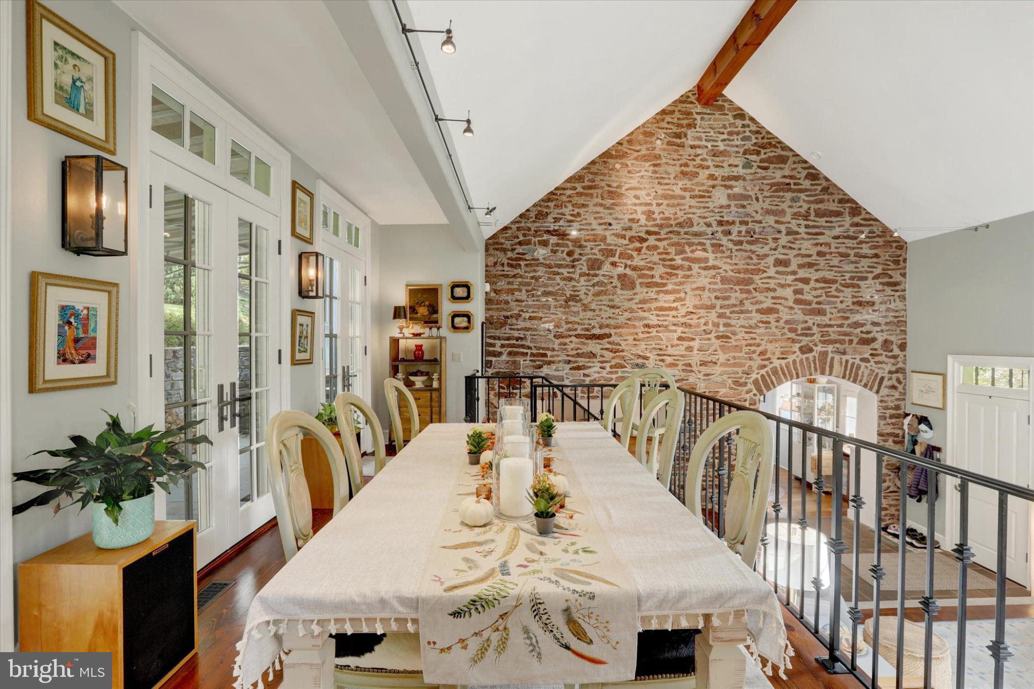 NEW HOPE - Residential