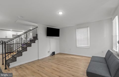 652 N BROAD STREET WOODBURY NJ 08096