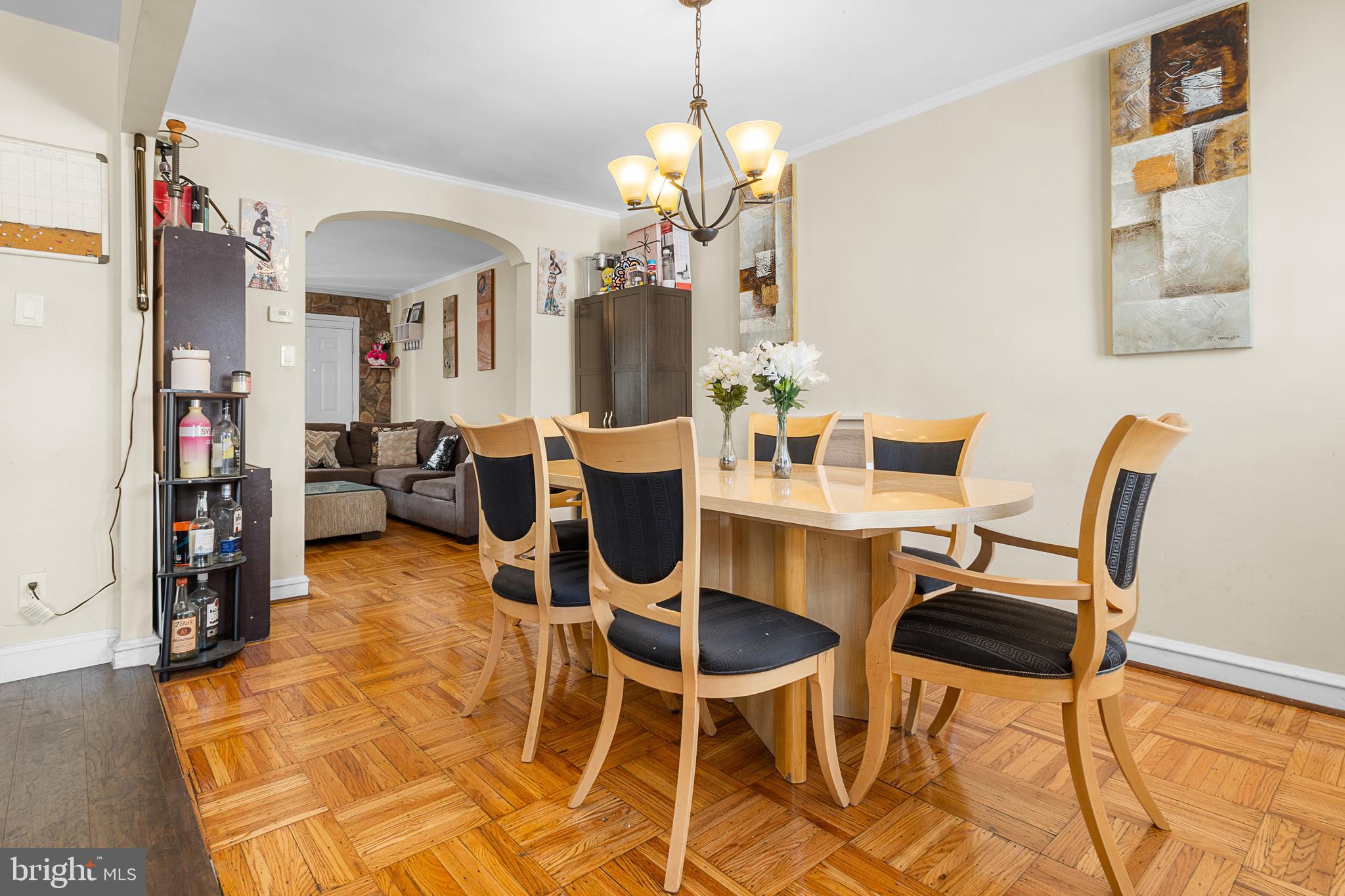 LAWNCREST - Residential