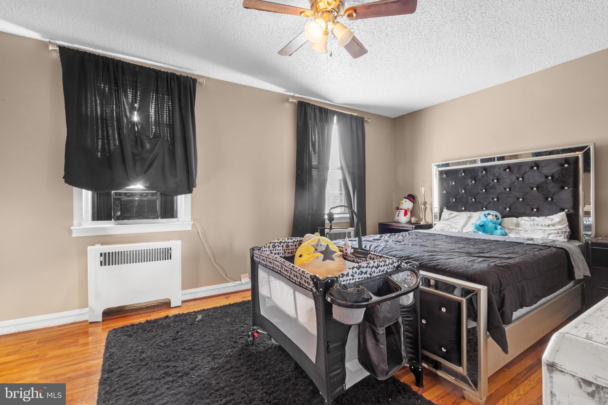 LAWNCREST - Residential