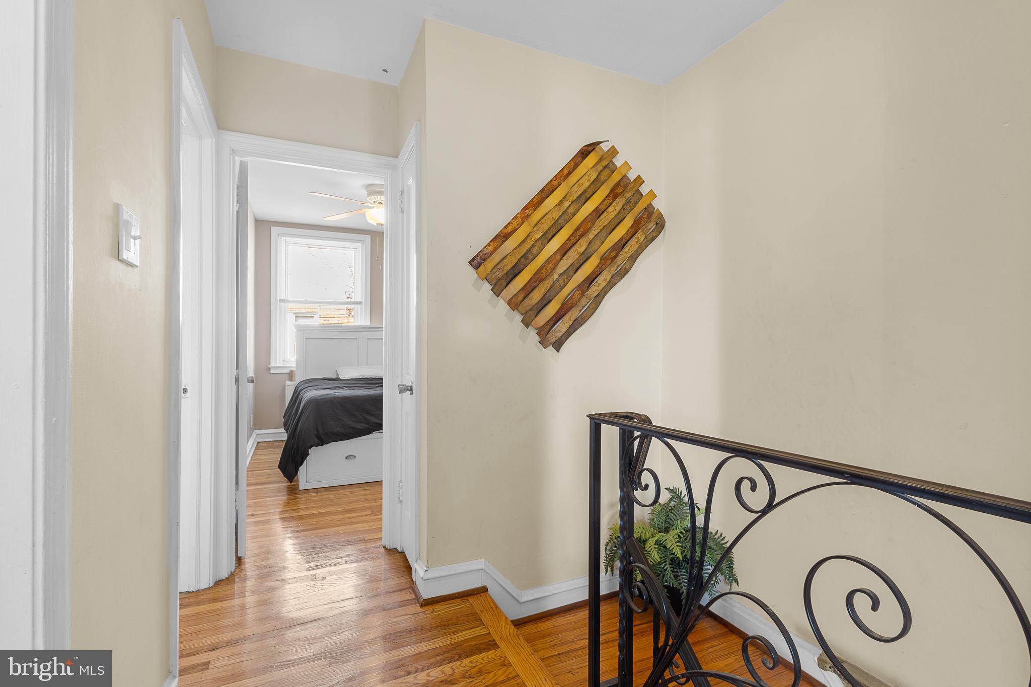 LAWNCREST - Residential