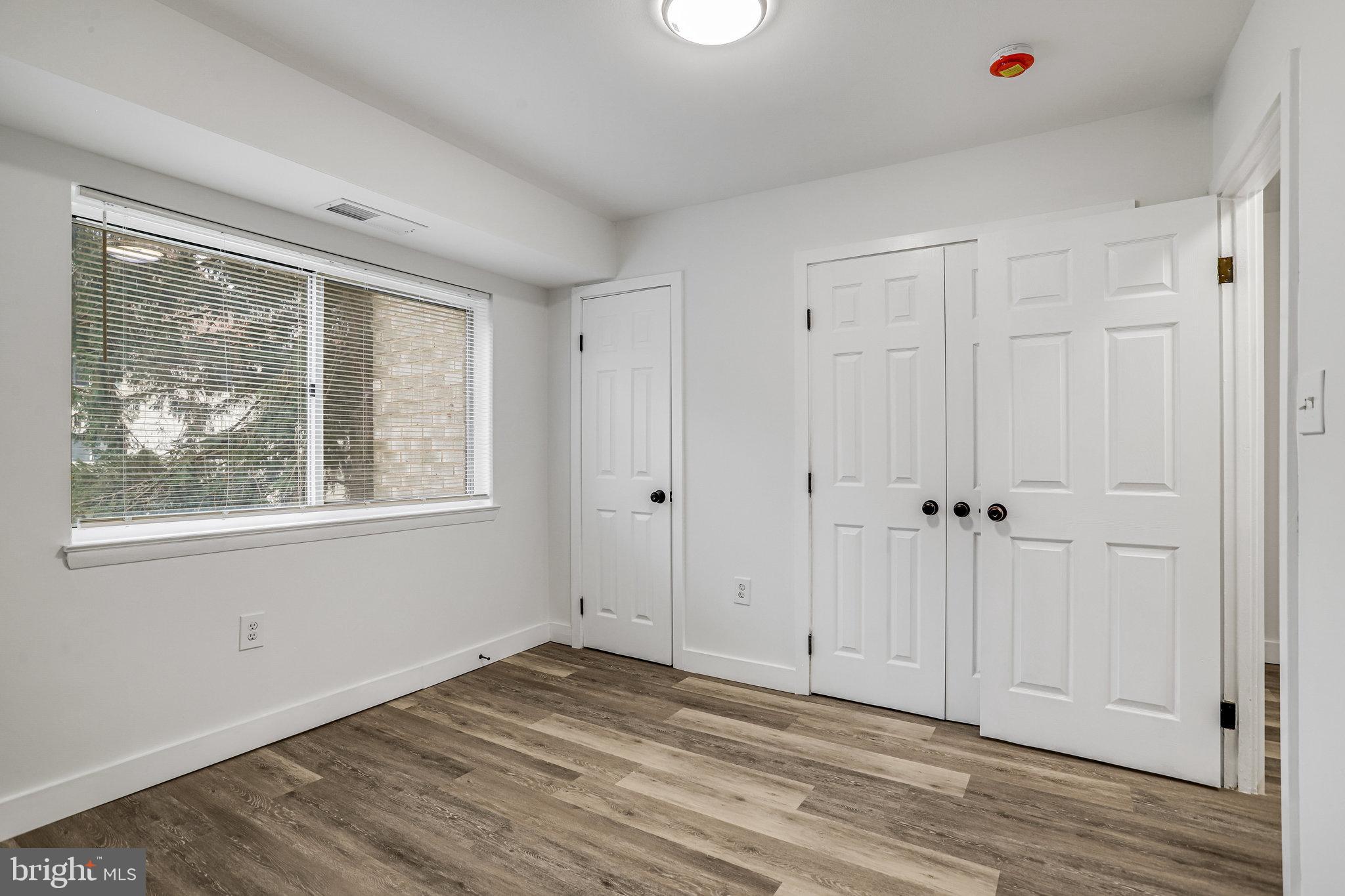 BETHESDA PARK - Residential