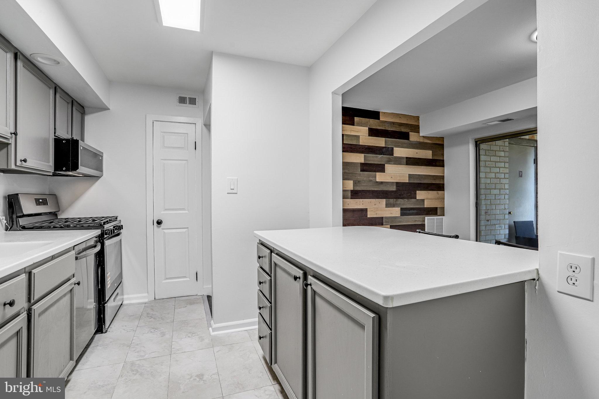 12311 BRAXFIELD COURT 7