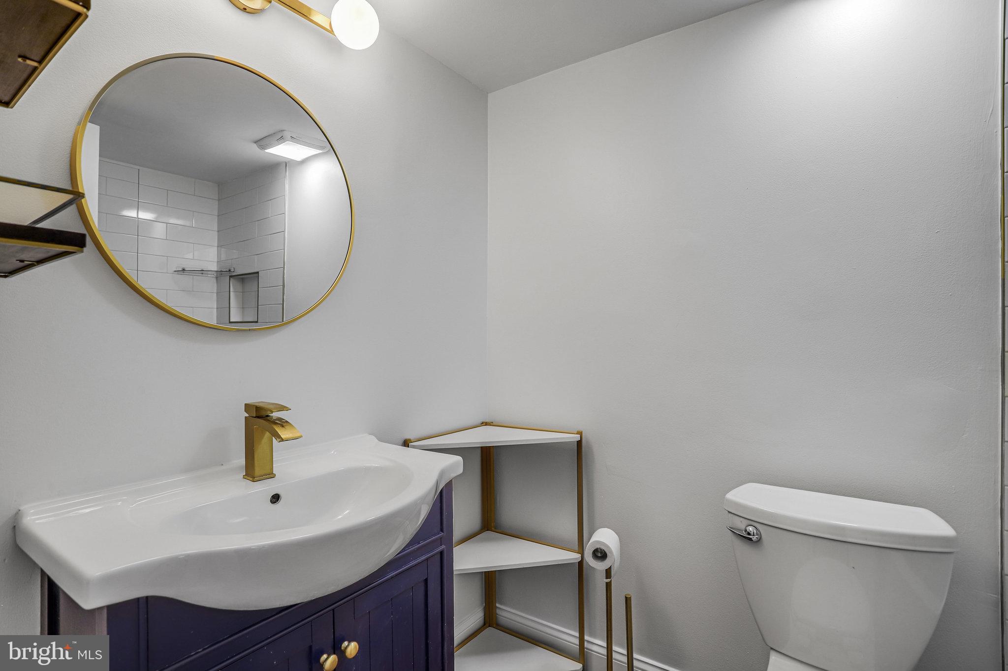 BETHESDA PARK - Residential