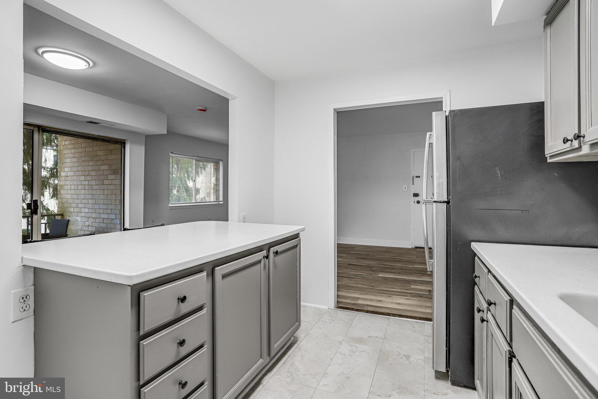 BETHESDA PARK - Residential