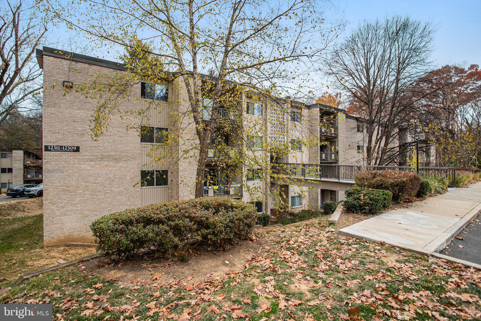 BETHESDA PARK - Residential