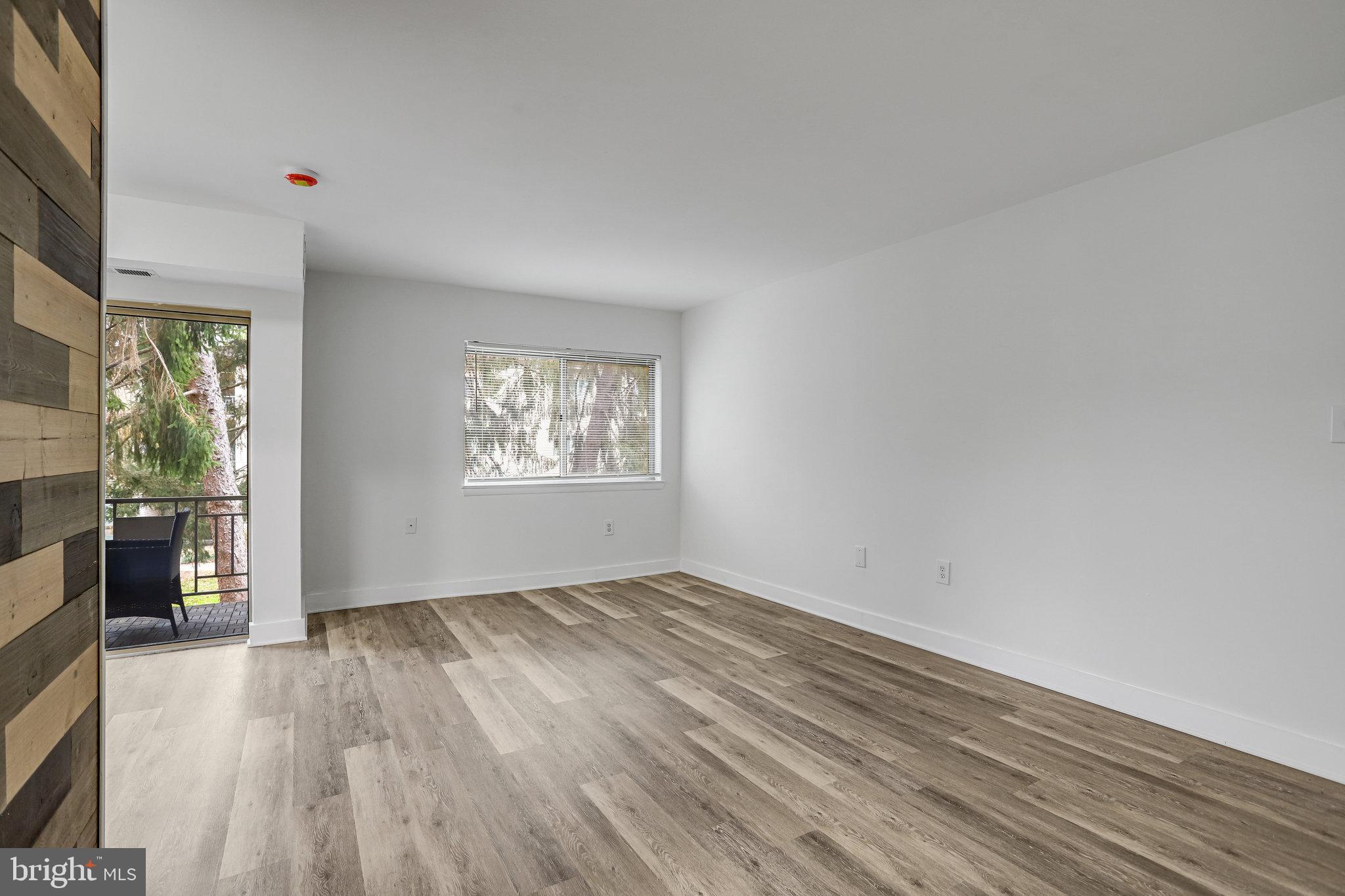 BETHESDA PARK - Residential