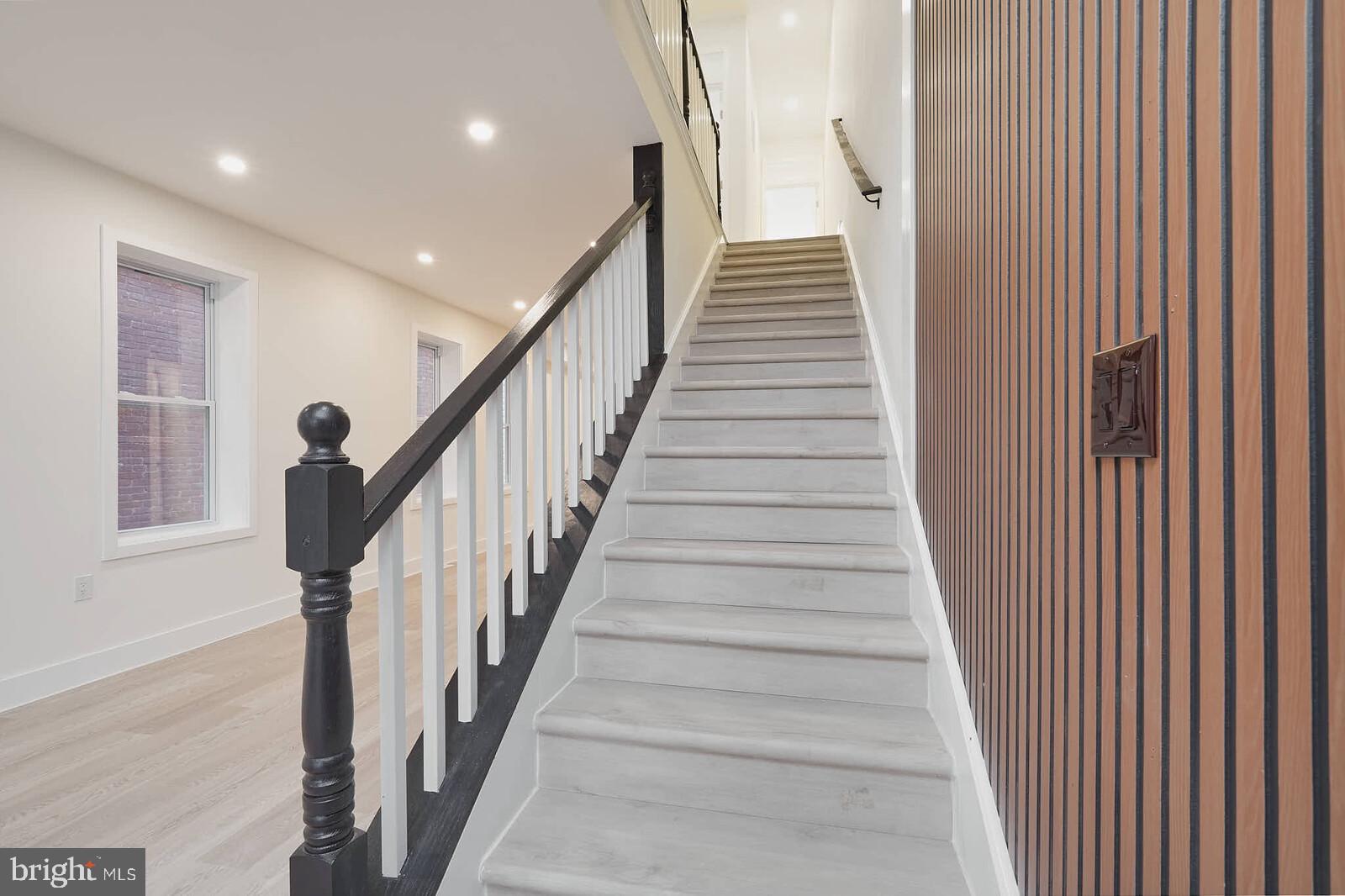 ROSEMONT - Residential