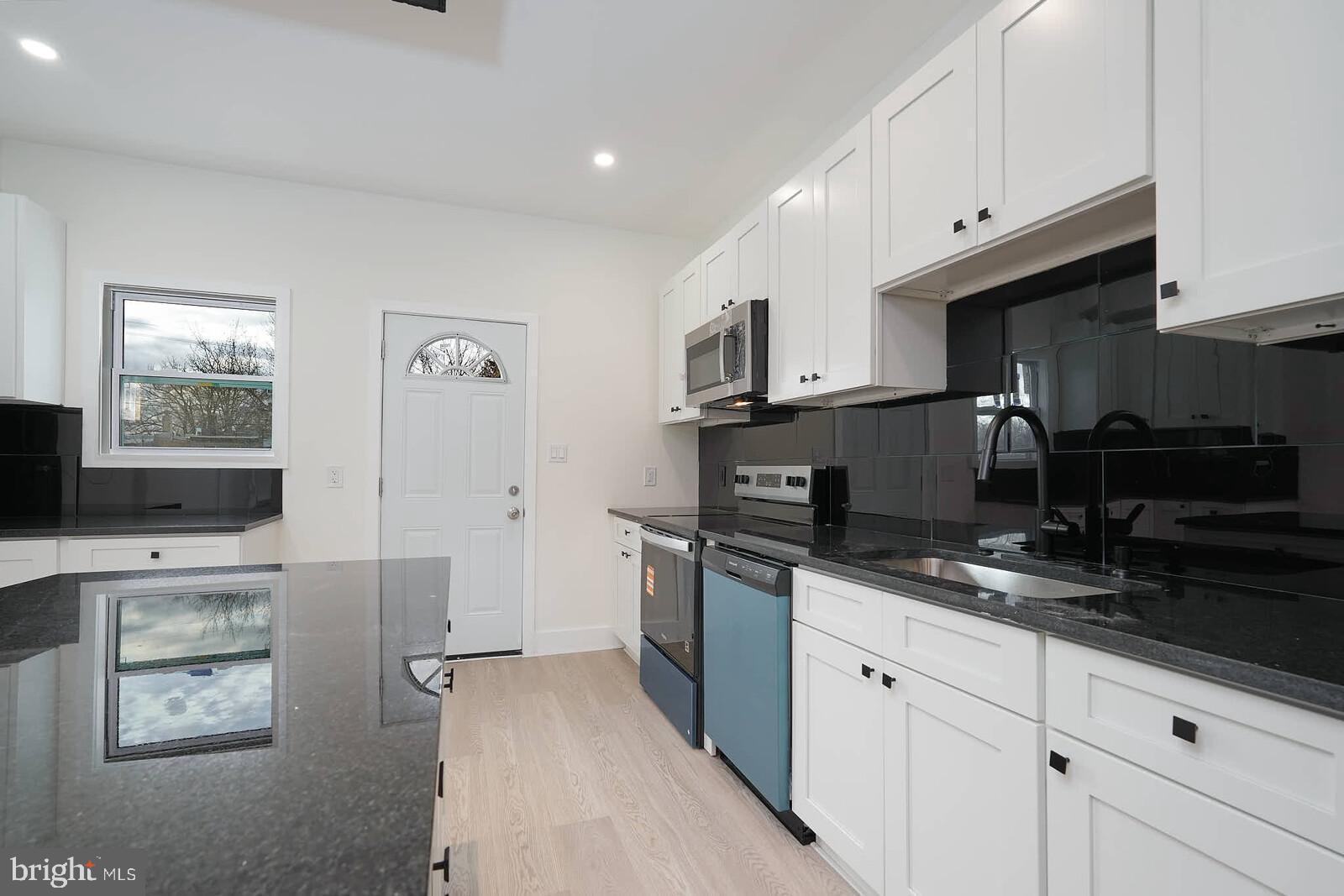 ROSEMONT - Residential