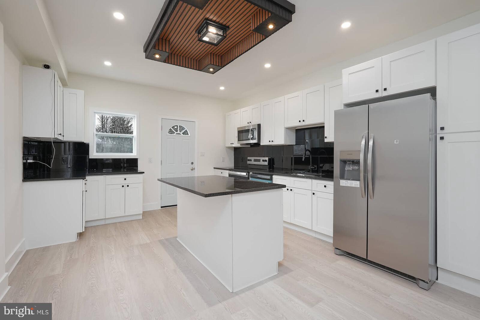 ROSEMONT - Residential