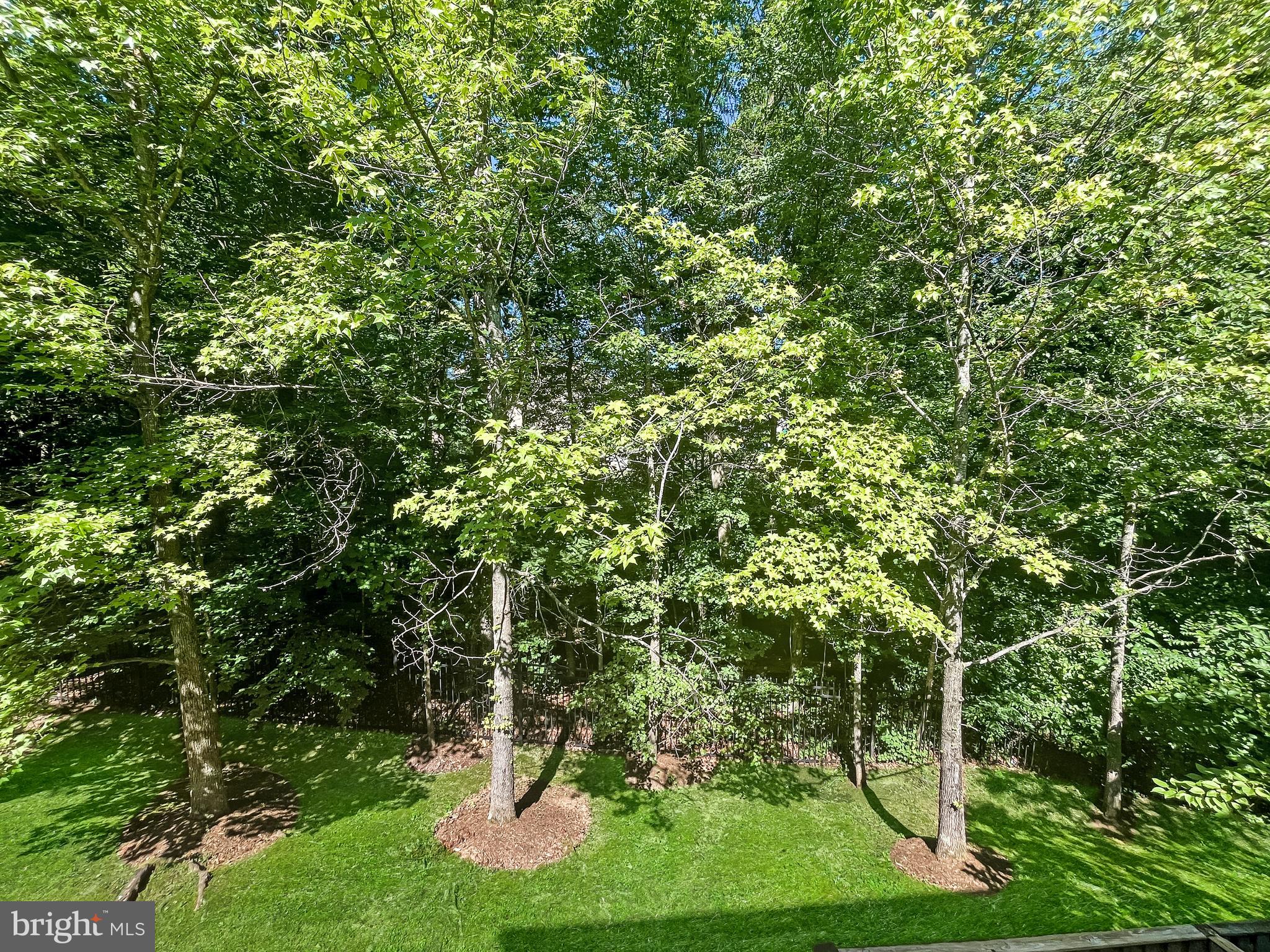 LAKE RIDGE CROSSING - Residential Lease