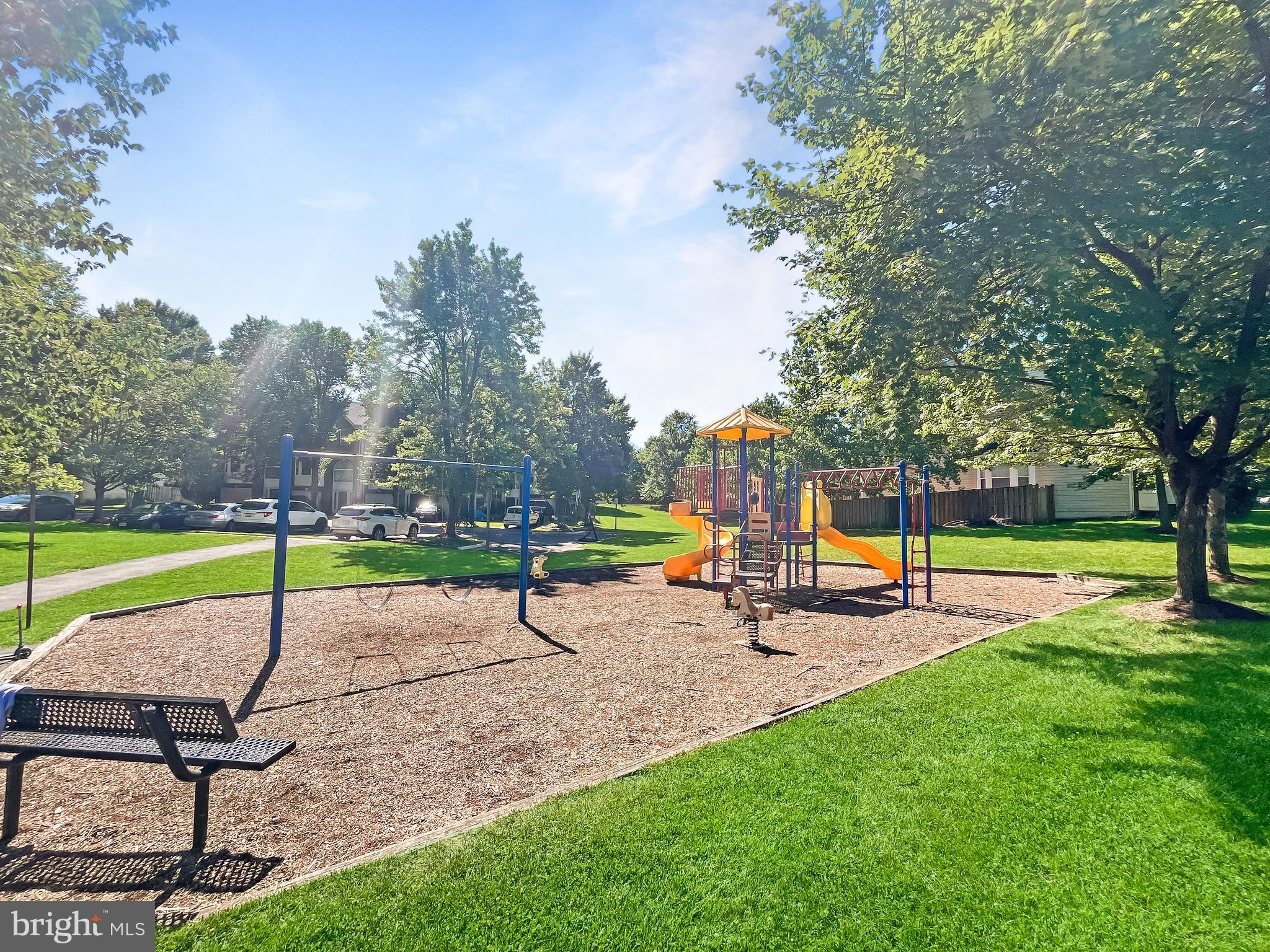 LAKE RIDGE CROSSING - Residential Lease