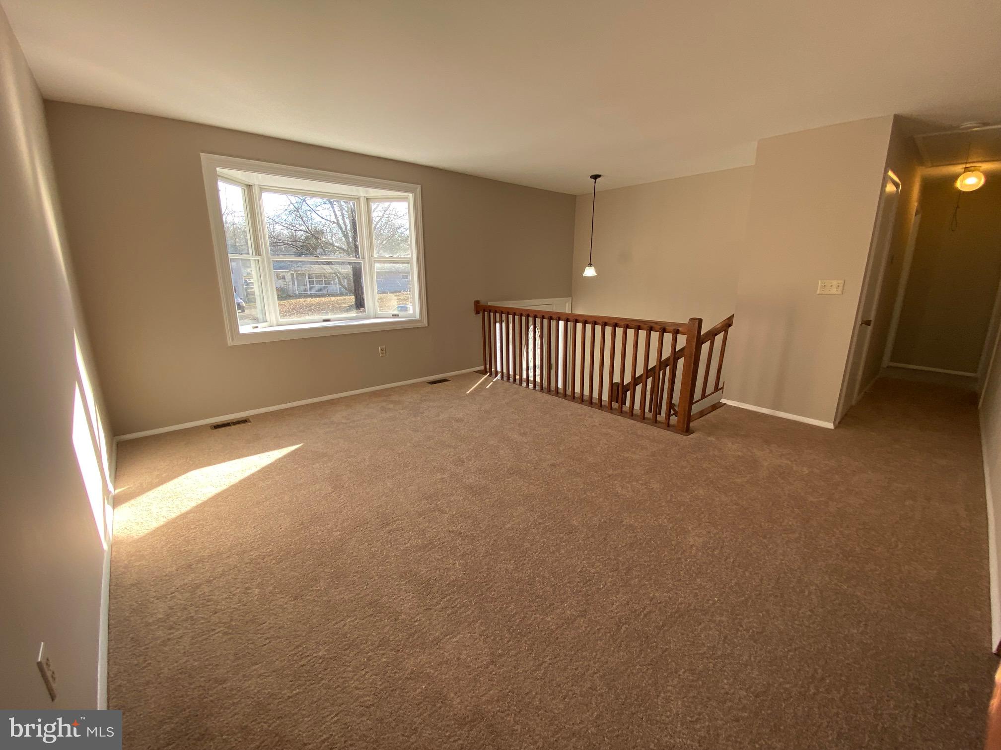 SUNRISE BEACH - Residential