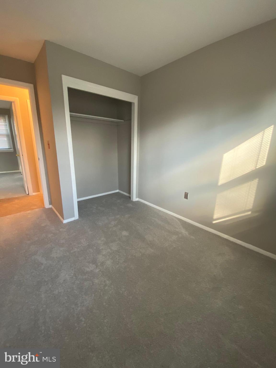 SUNRISE BEACH - Residential