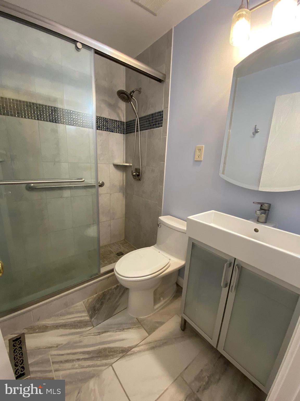 SUNRISE BEACH - Residential