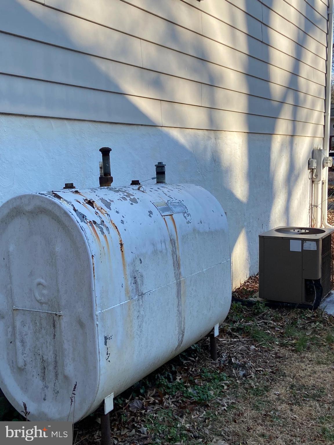 SUNRISE BEACH - Residential