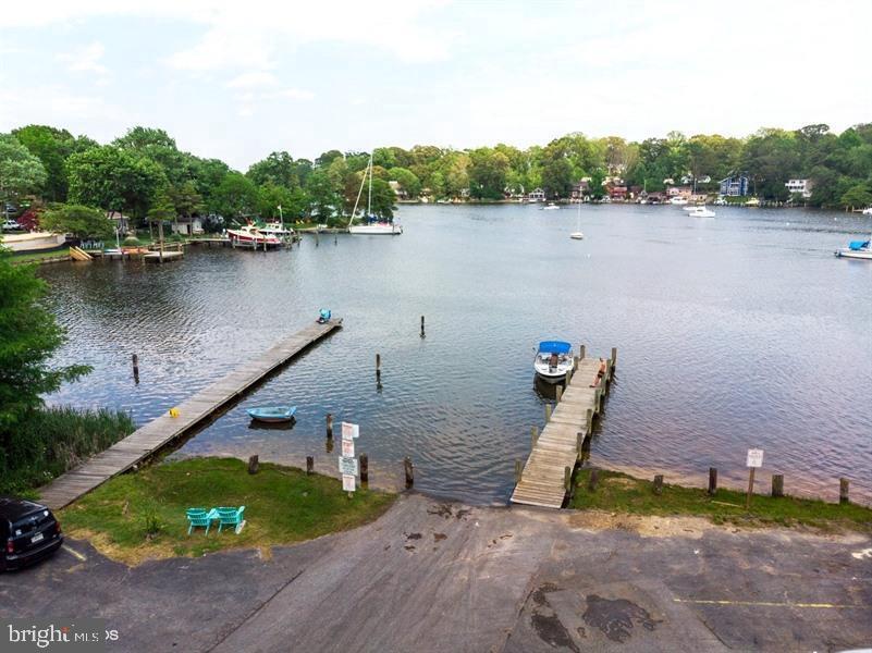 SUNRISE BEACH - Residential