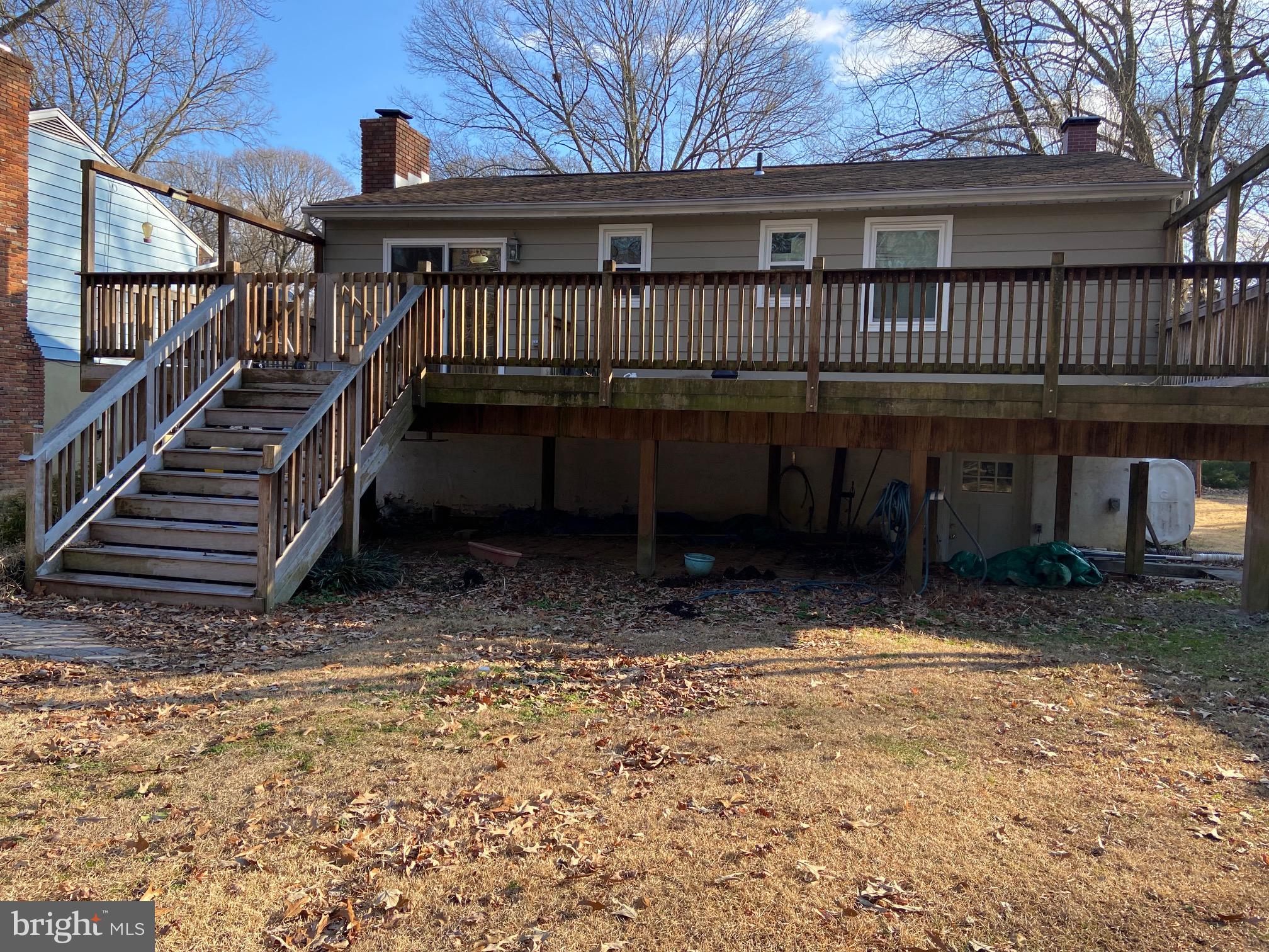 SUNRISE BEACH - Residential