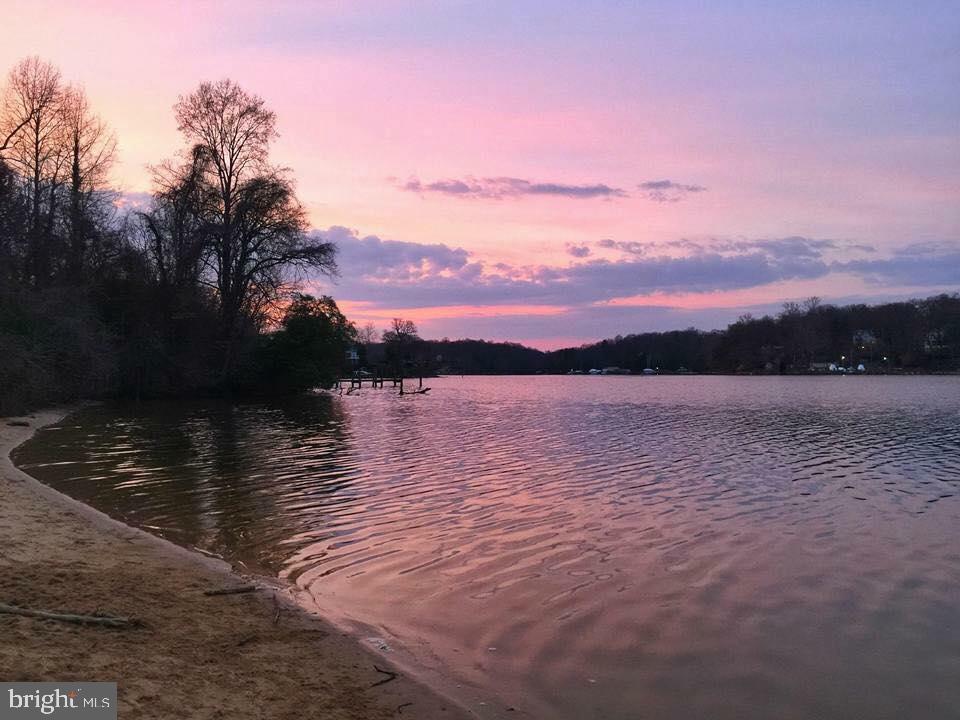 SUNRISE BEACH - Residential