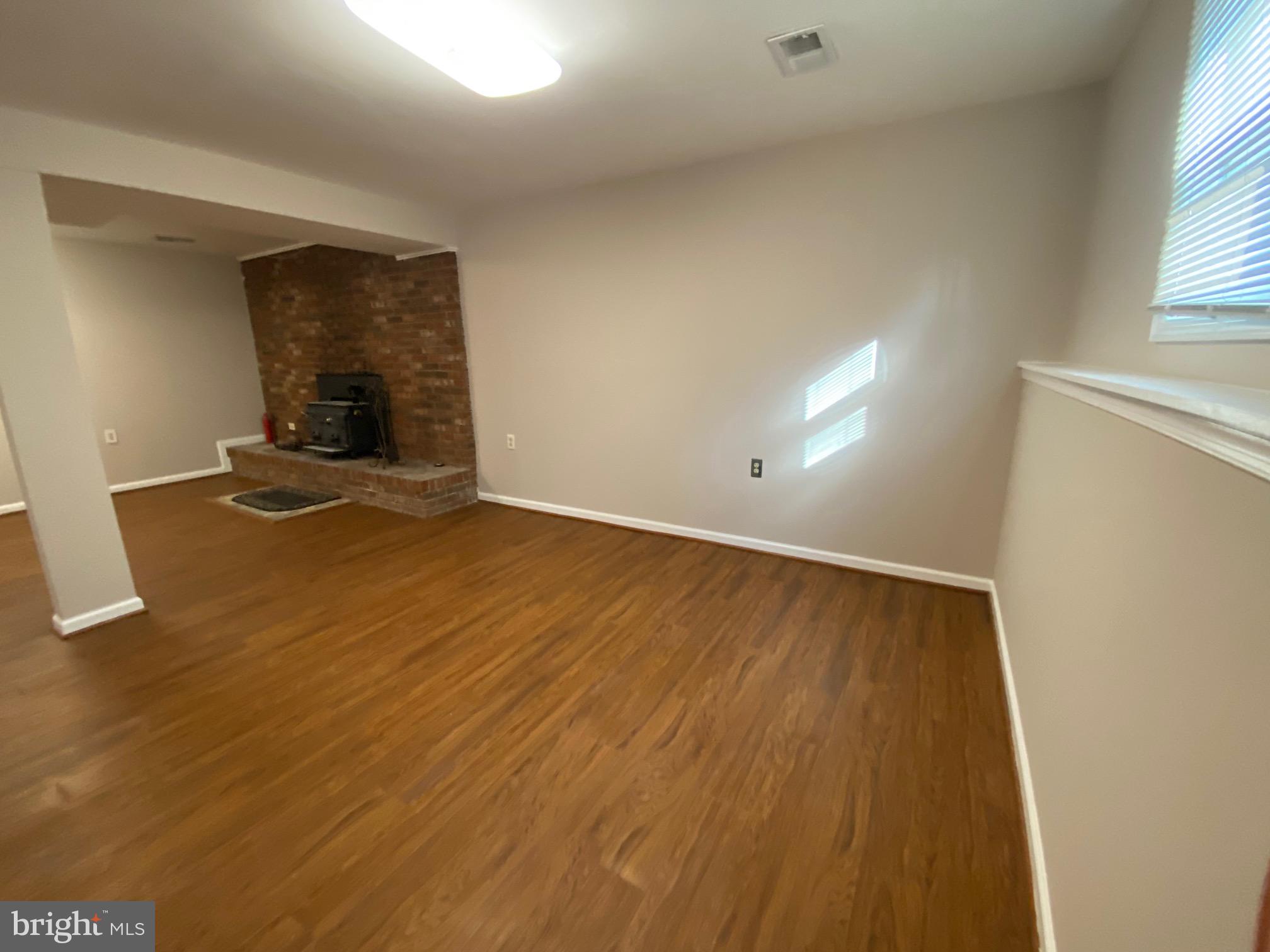 SUNRISE BEACH - Residential