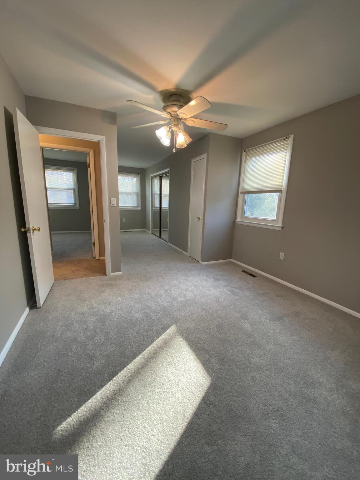 SUNRISE BEACH - Residential